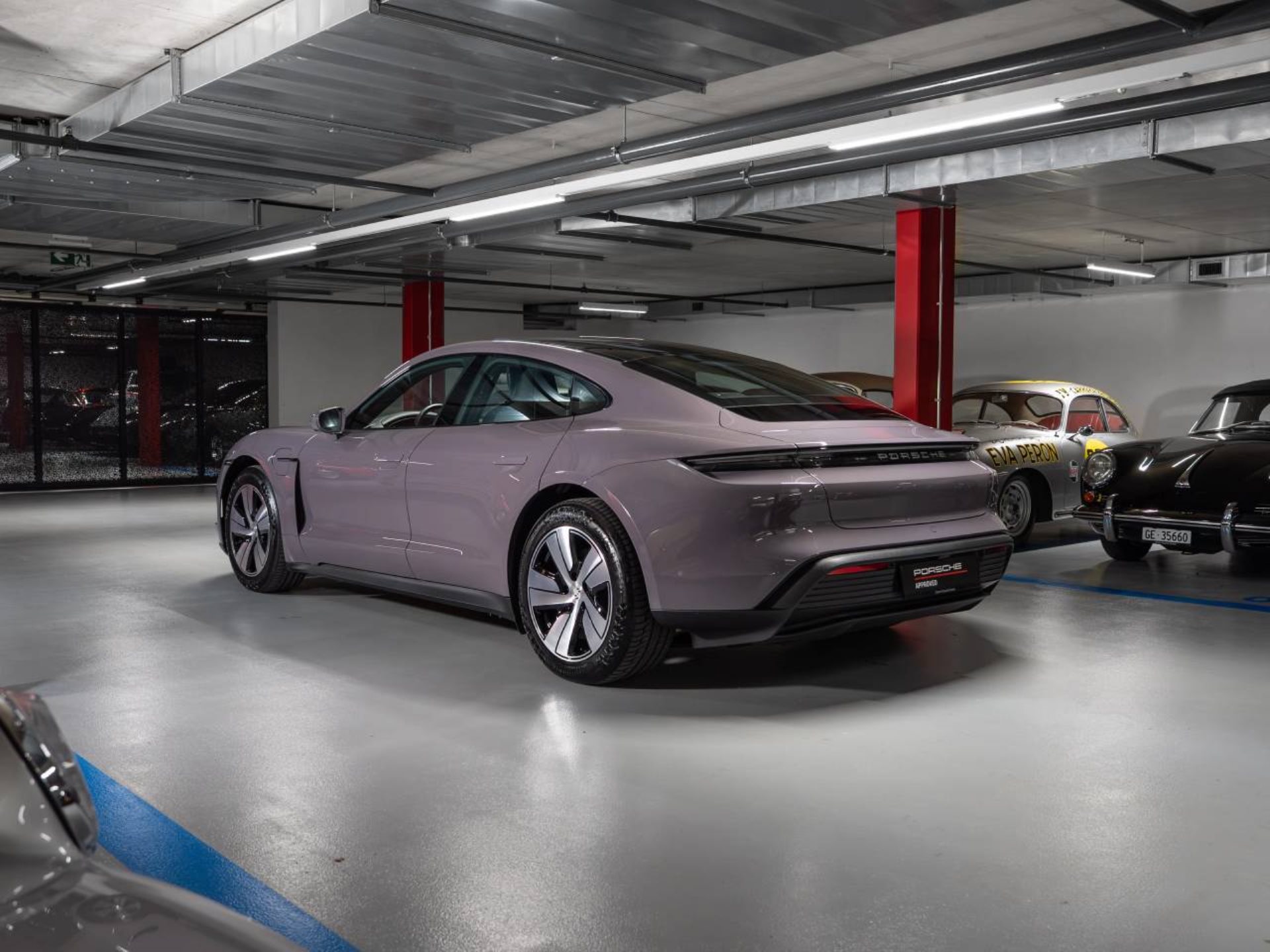PORSCHE Taycan 4S-image-2