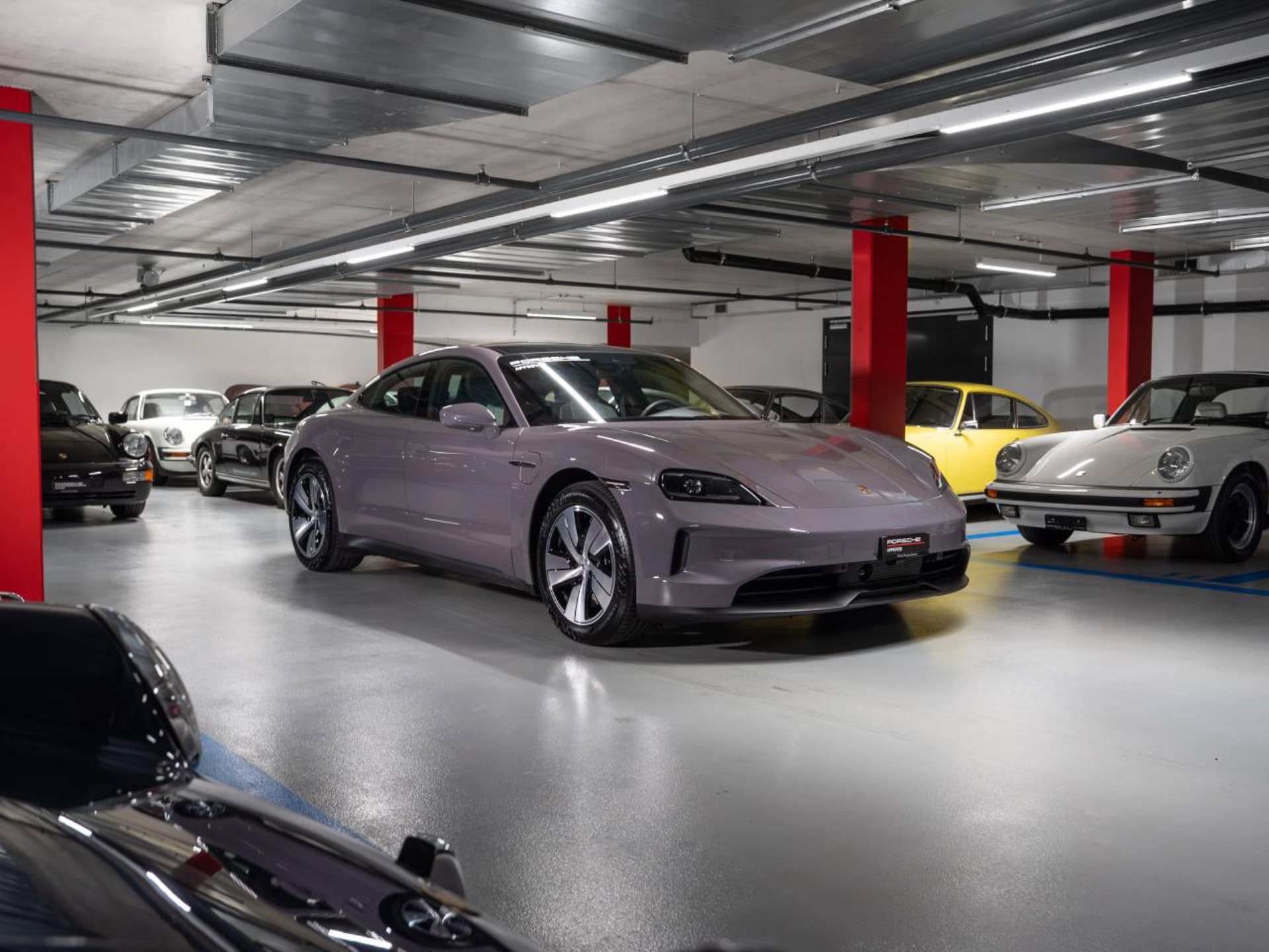 PORSCHE Taycan 4S-image-5