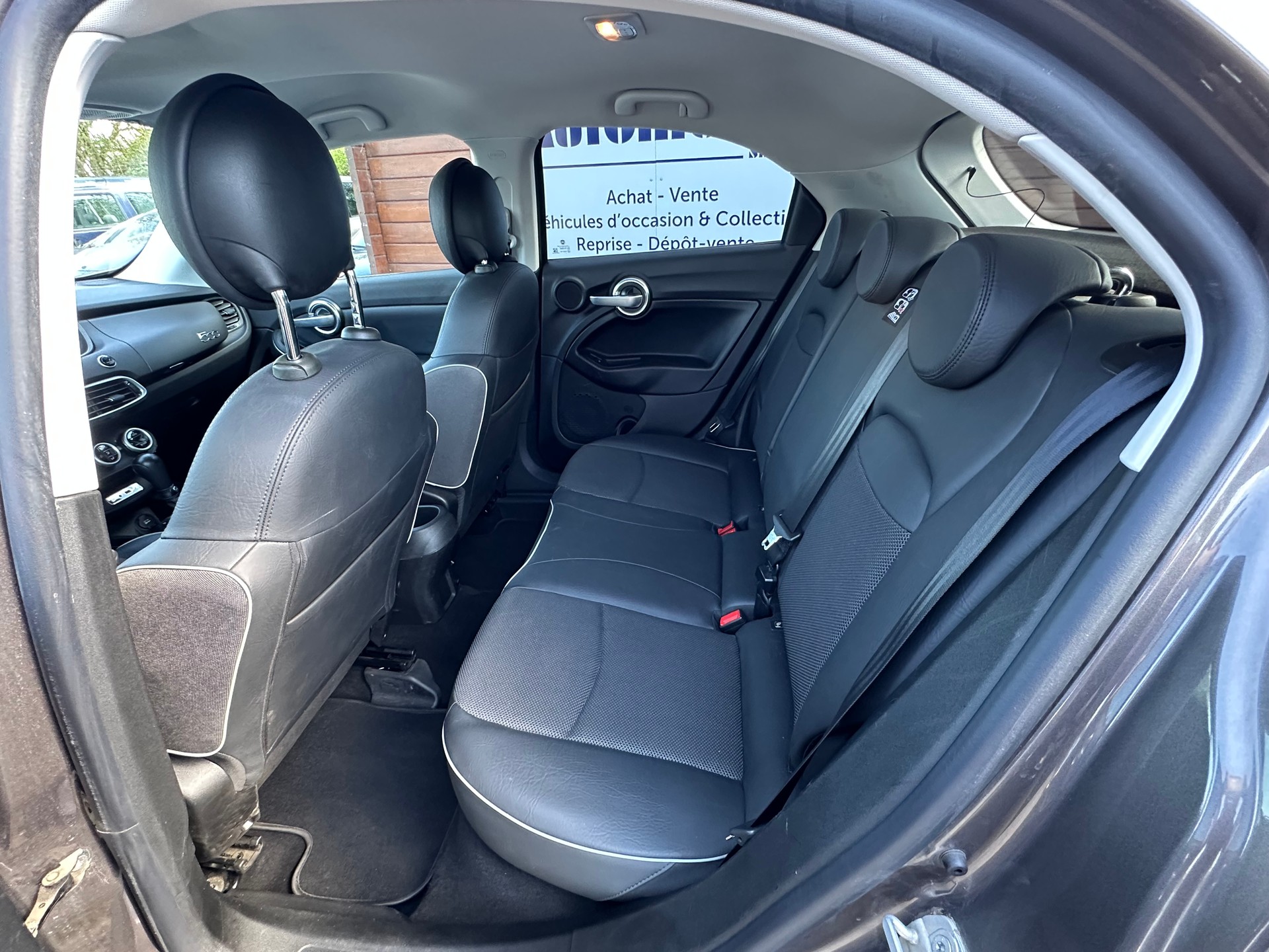 FIAT 500X 1.4T Lounge DCT-image-10