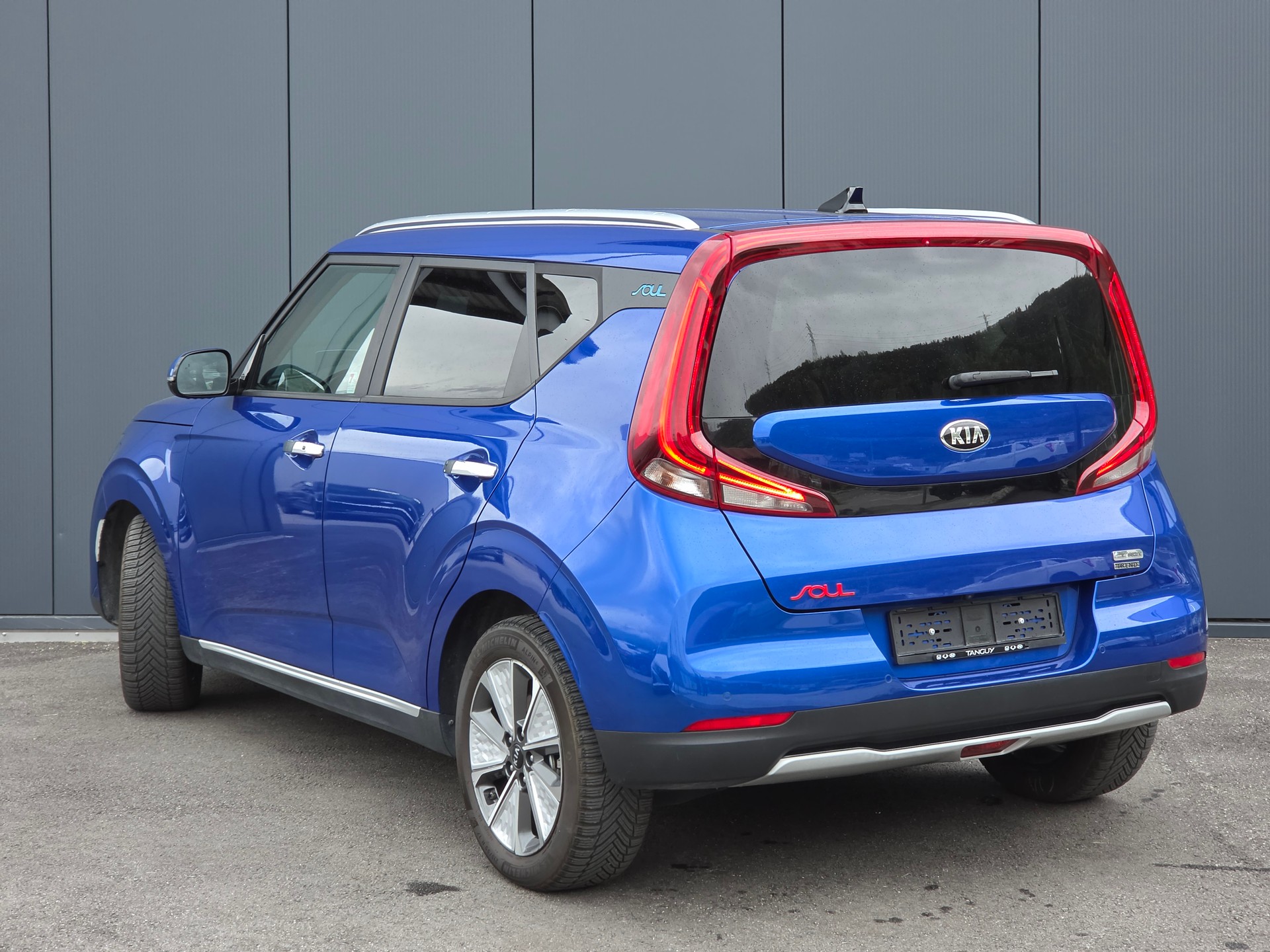 KIA e Soul Style-image-1