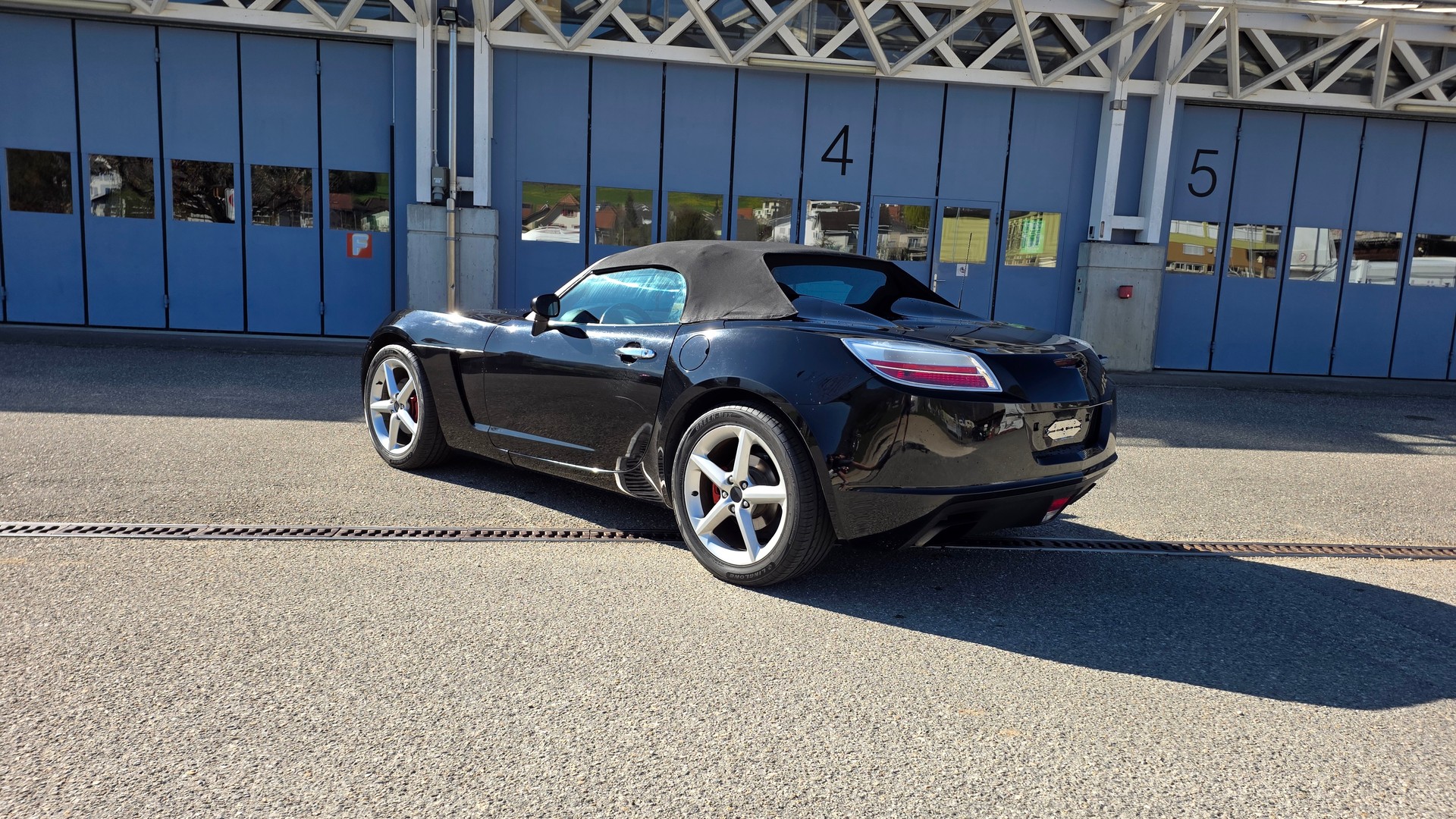 OPEL GT 2.0 Turbo-image-4