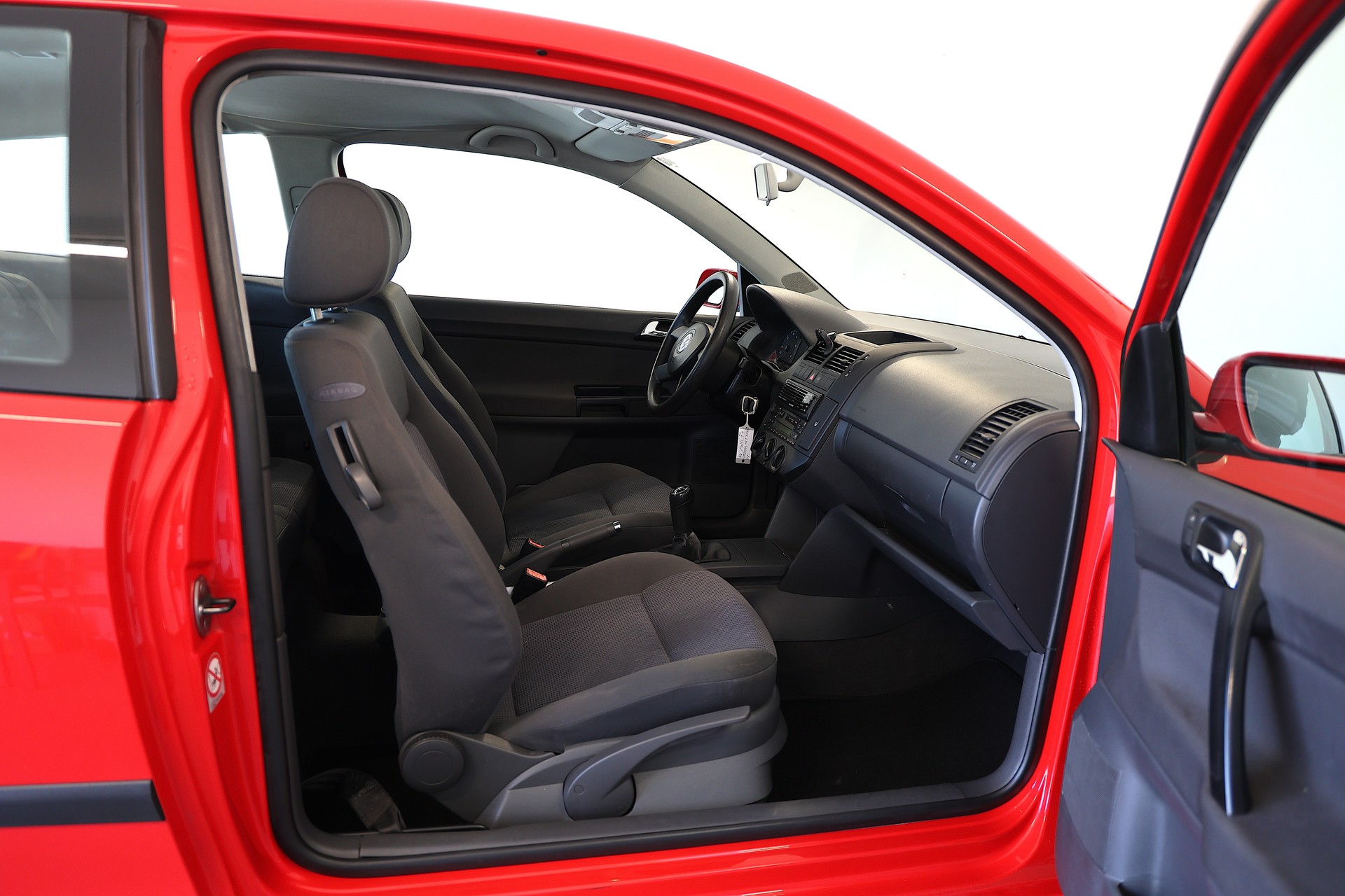 VW Polo 1.4 16V Comfortline *Ab MFK*-image-11