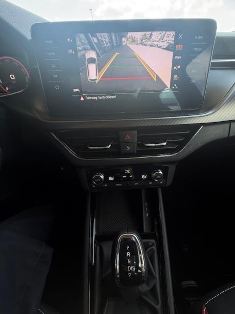 SKODA Kamiq 1.5 TSI Monte Carlo DSG-image-14