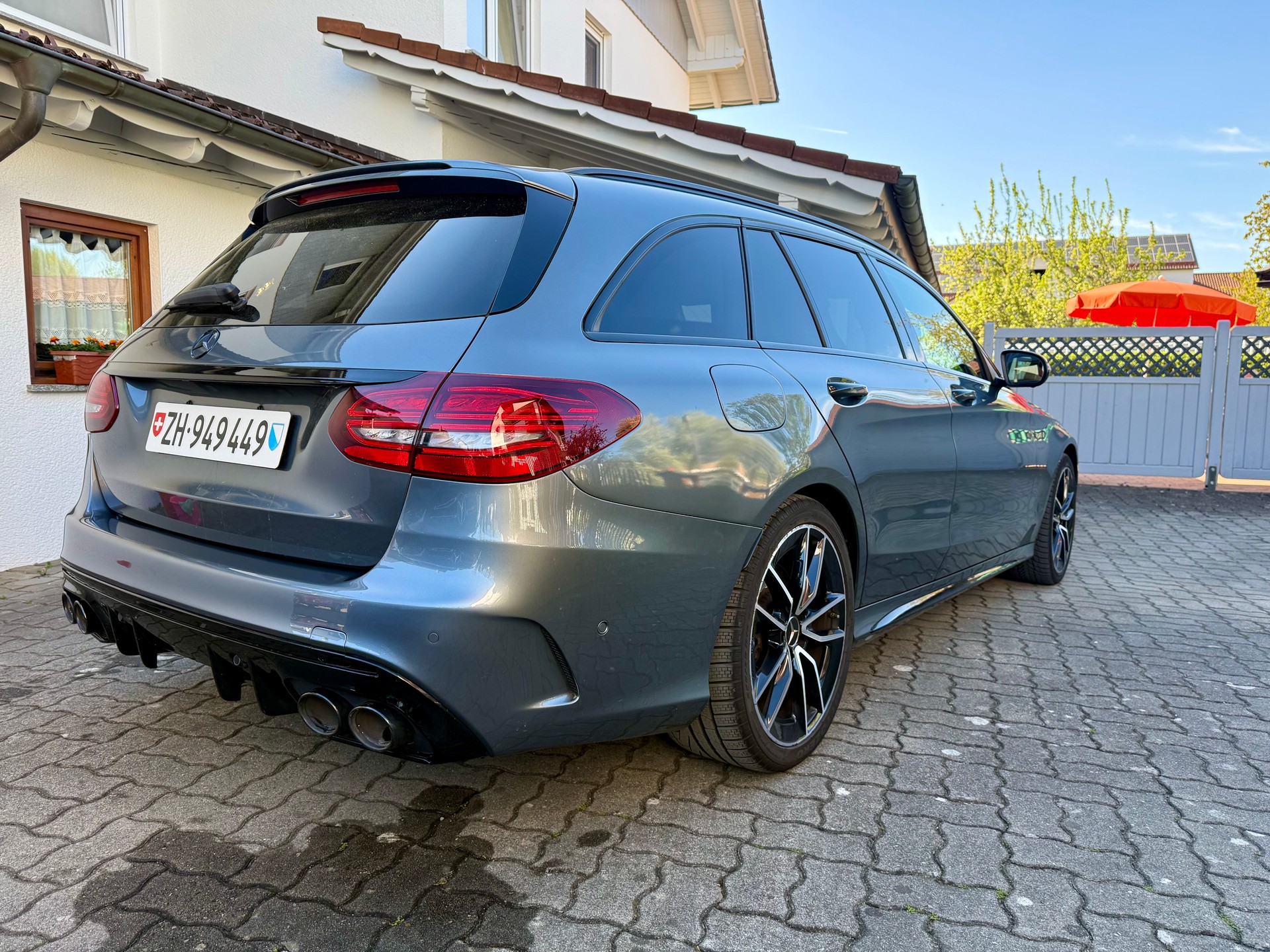 MERCEDES-BENZ C 43 AMG 4Matic 9G-Tronic-image-5