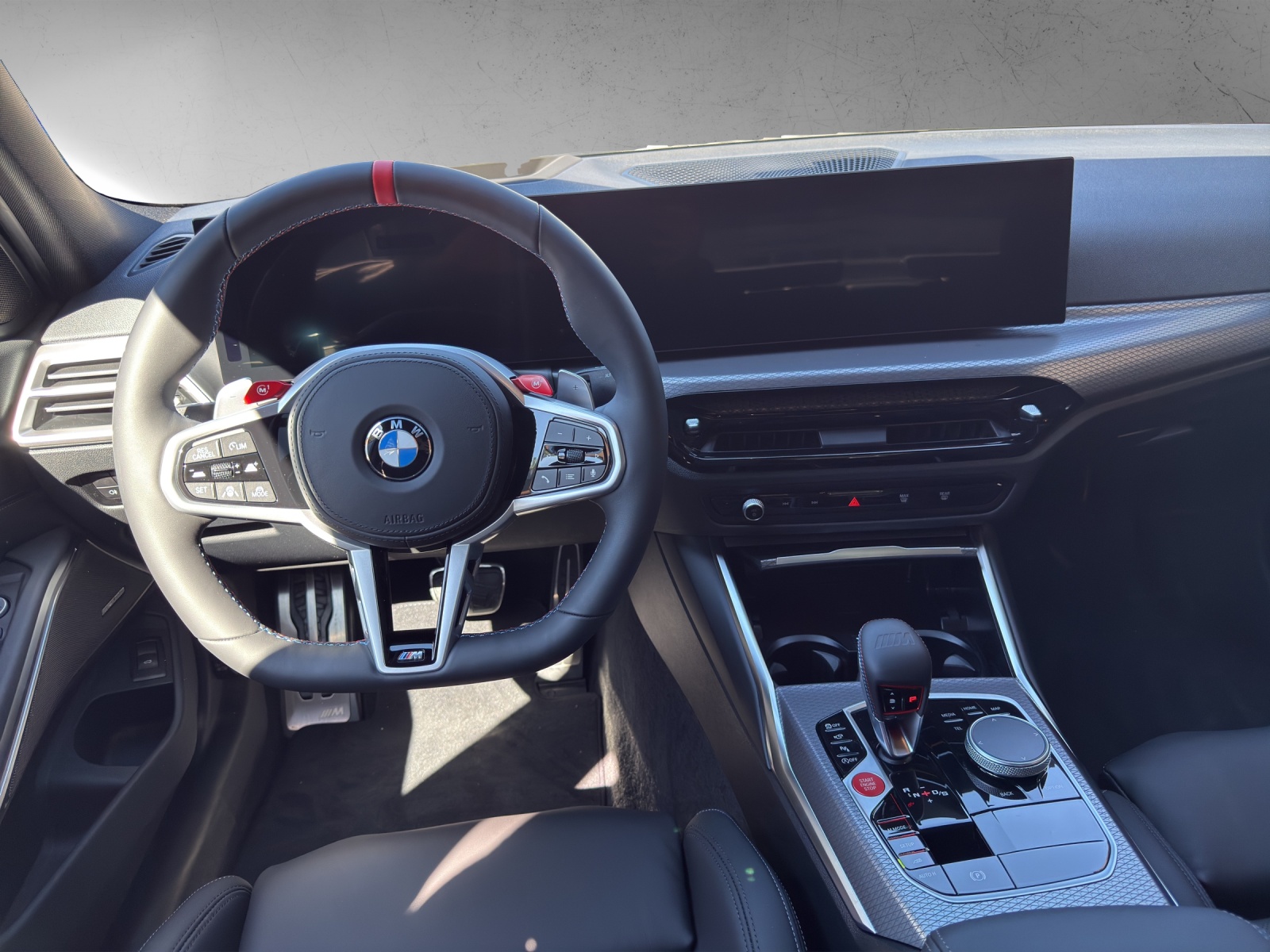 BMW M3 Competition M xDrive-image-13