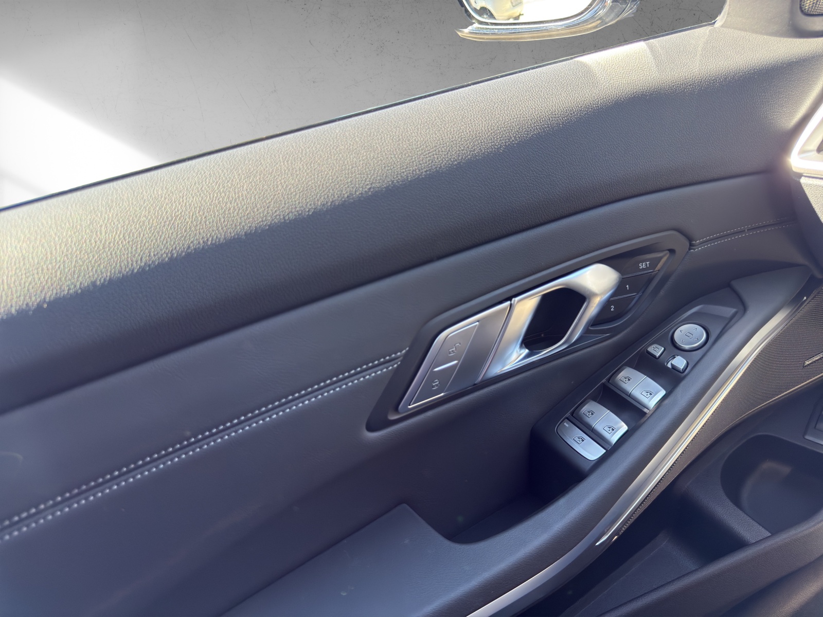 BMW M3 Competition M xDrive-image-14
