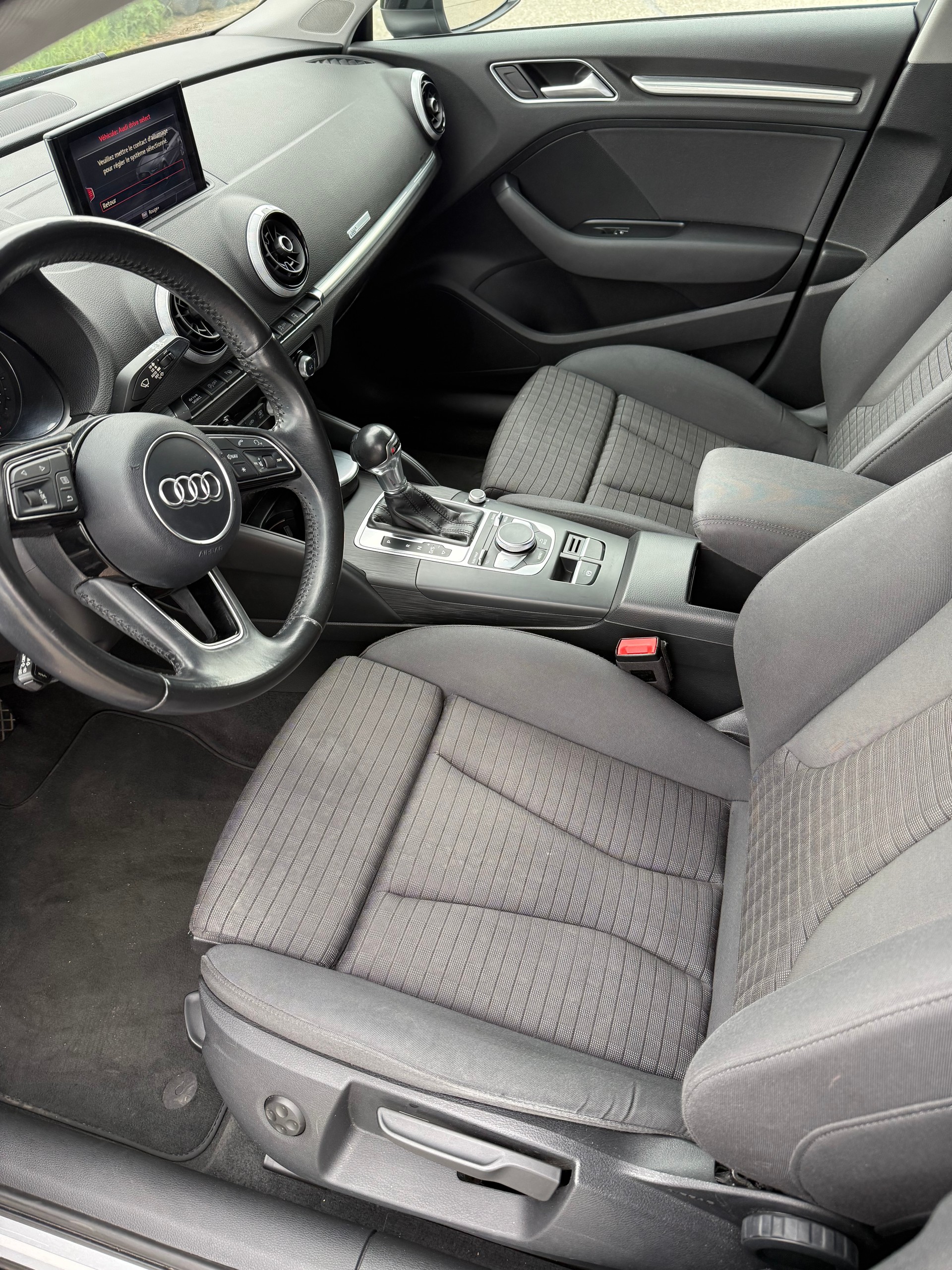 AUDI A3 Sportback 1.4 TFSI S-tronic-image-3