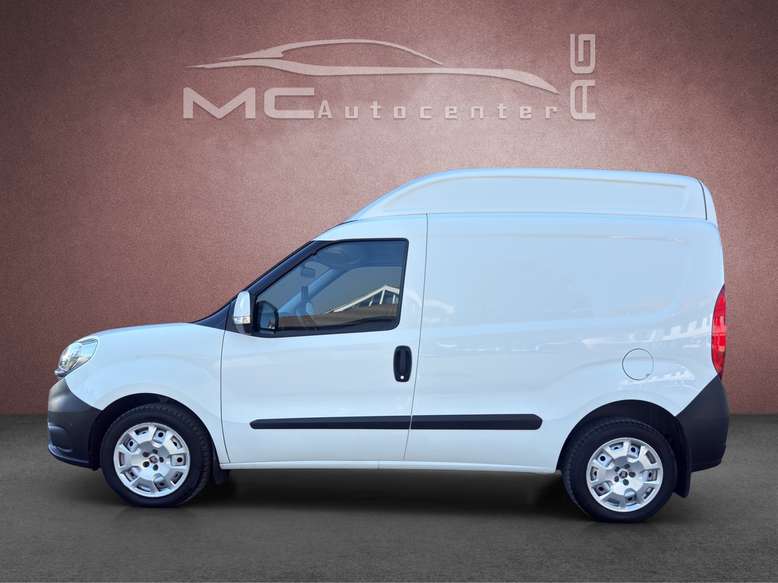 FIAT Doblò 1.4 Natural Power Cargo Swiss-image-1