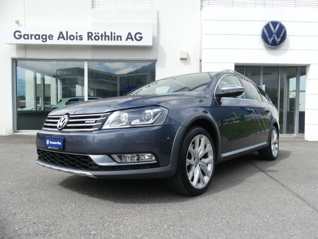 VW Passat Alltrack 2.0 TSI 4Motion DSG-image-0