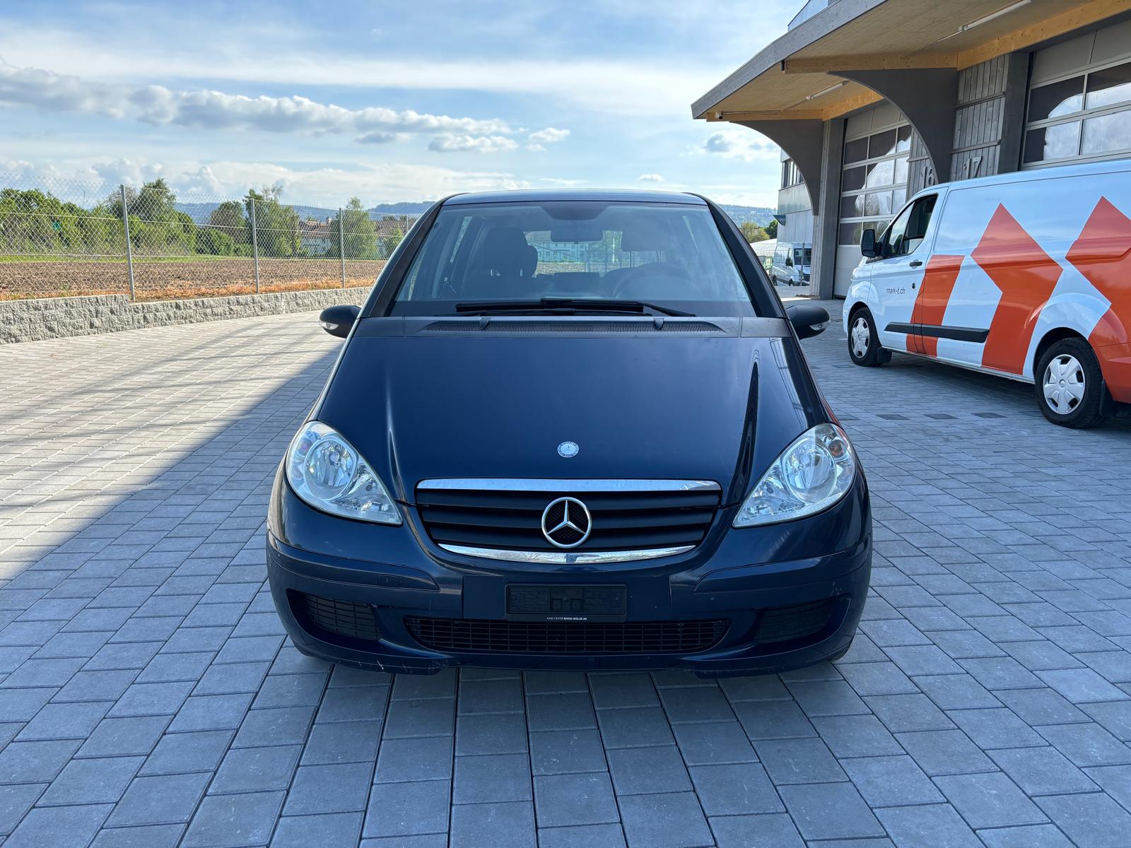 MERCEDES-BENZ A 150 Elégance-image-0
