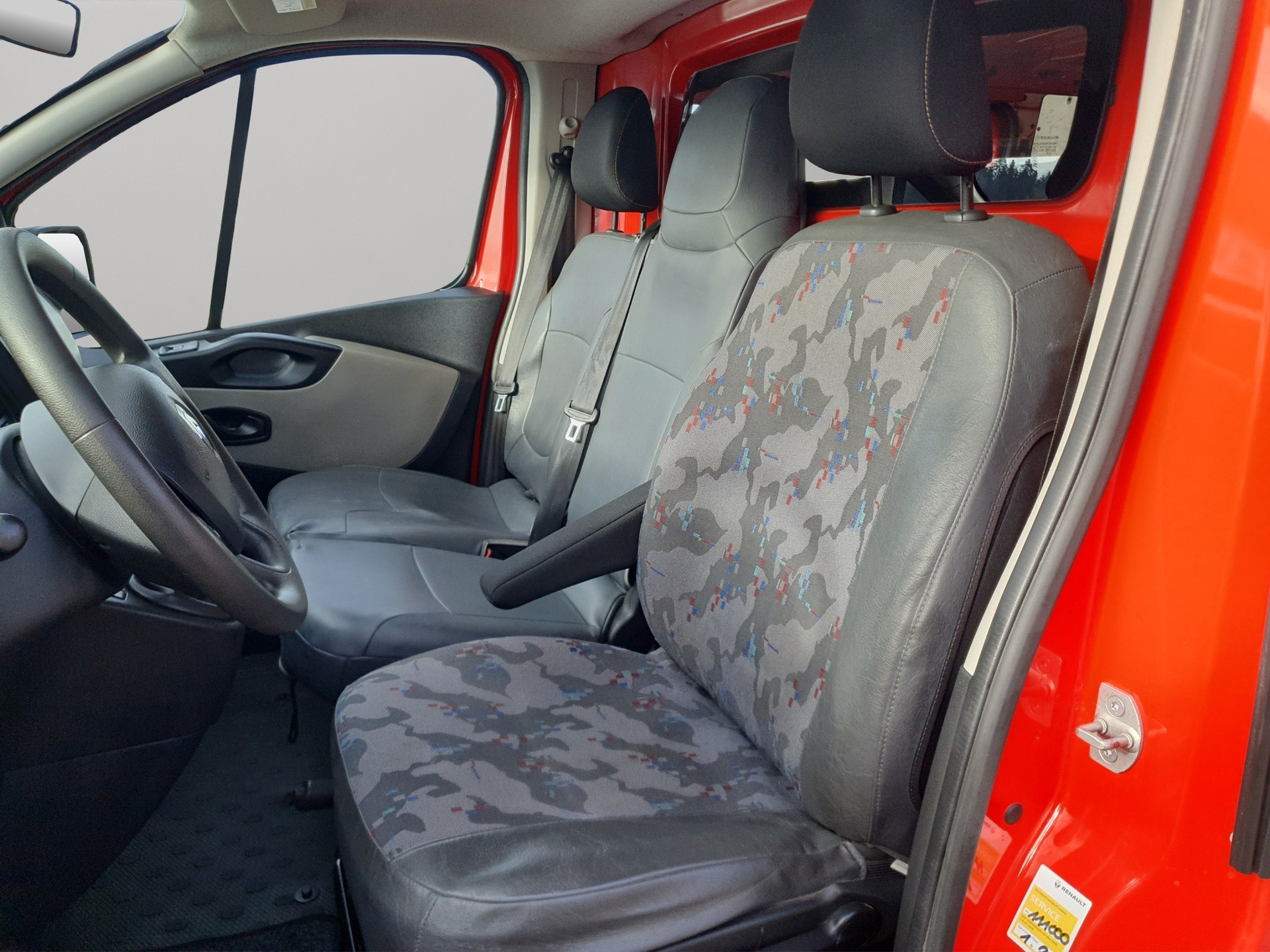 RENAULT Trafic 1.6 ENERGY TwinT. dCi125 2.9t Busin. L1H1-image-13