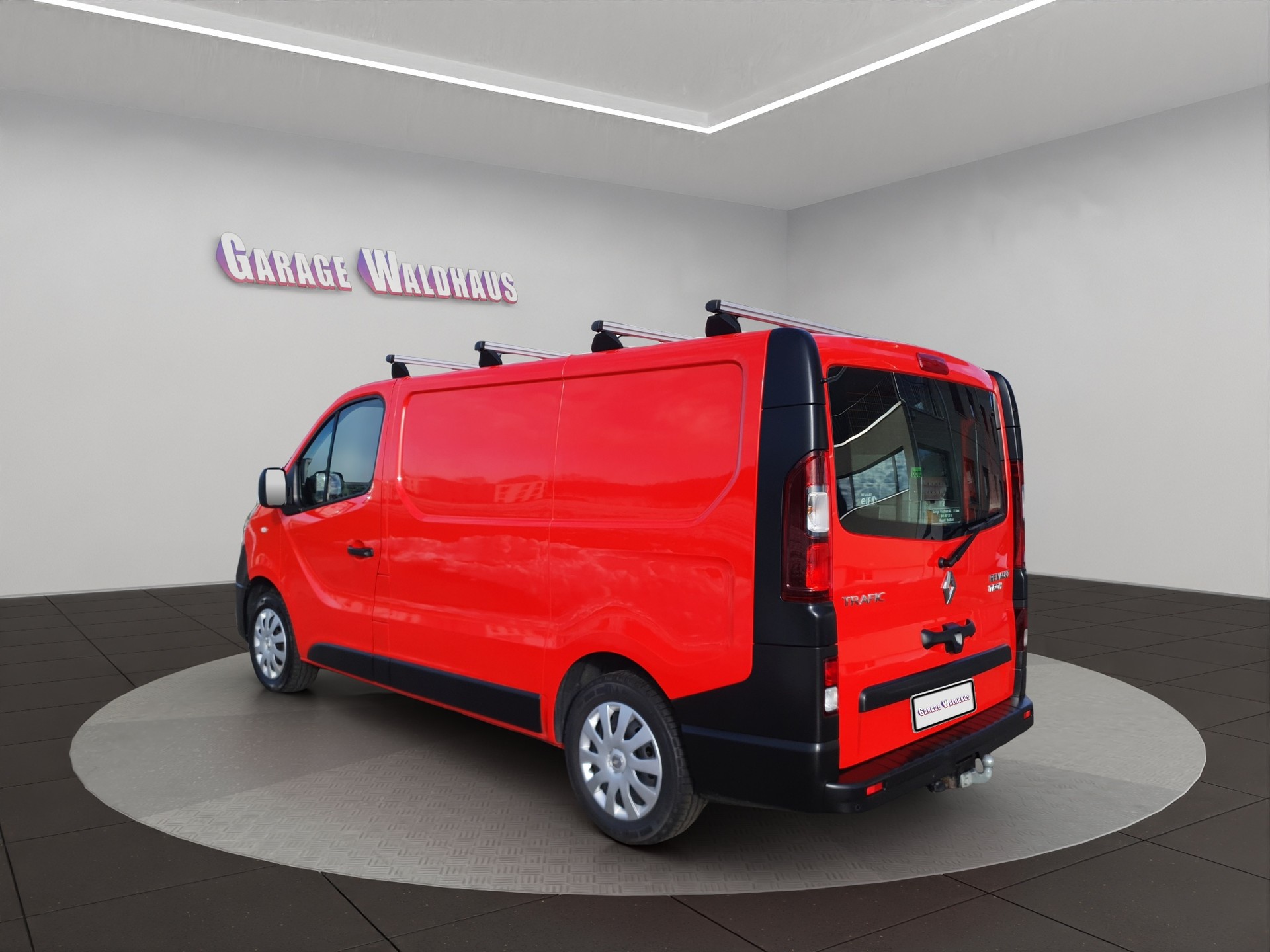 RENAULT Trafic 1.6 ENERGY TwinT. dCi125 2.9t Busin. L1H1-image-2