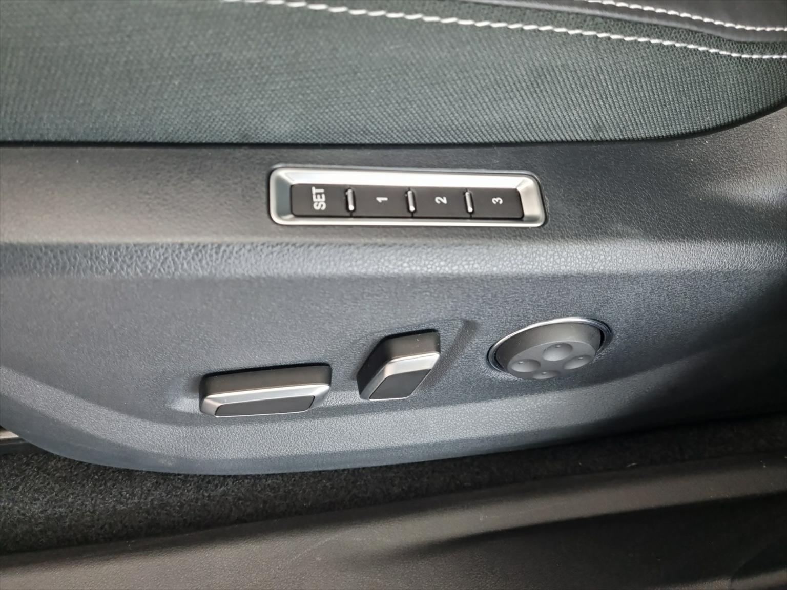 JAC JS6 1.5 PHEV-image-11