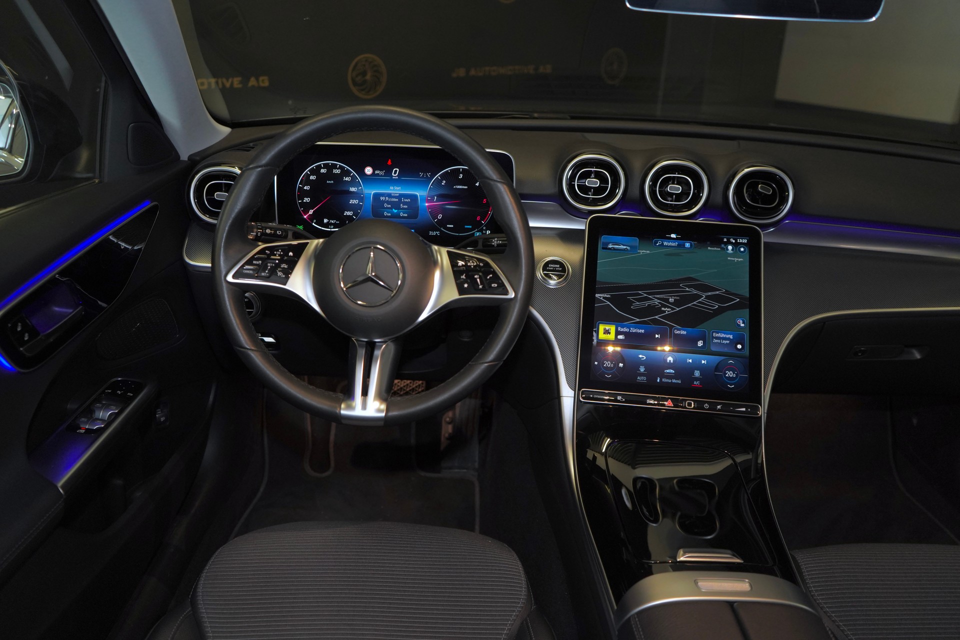MERCEDES-BENZ C 220 d T 4Matic Avantgarde-image-2