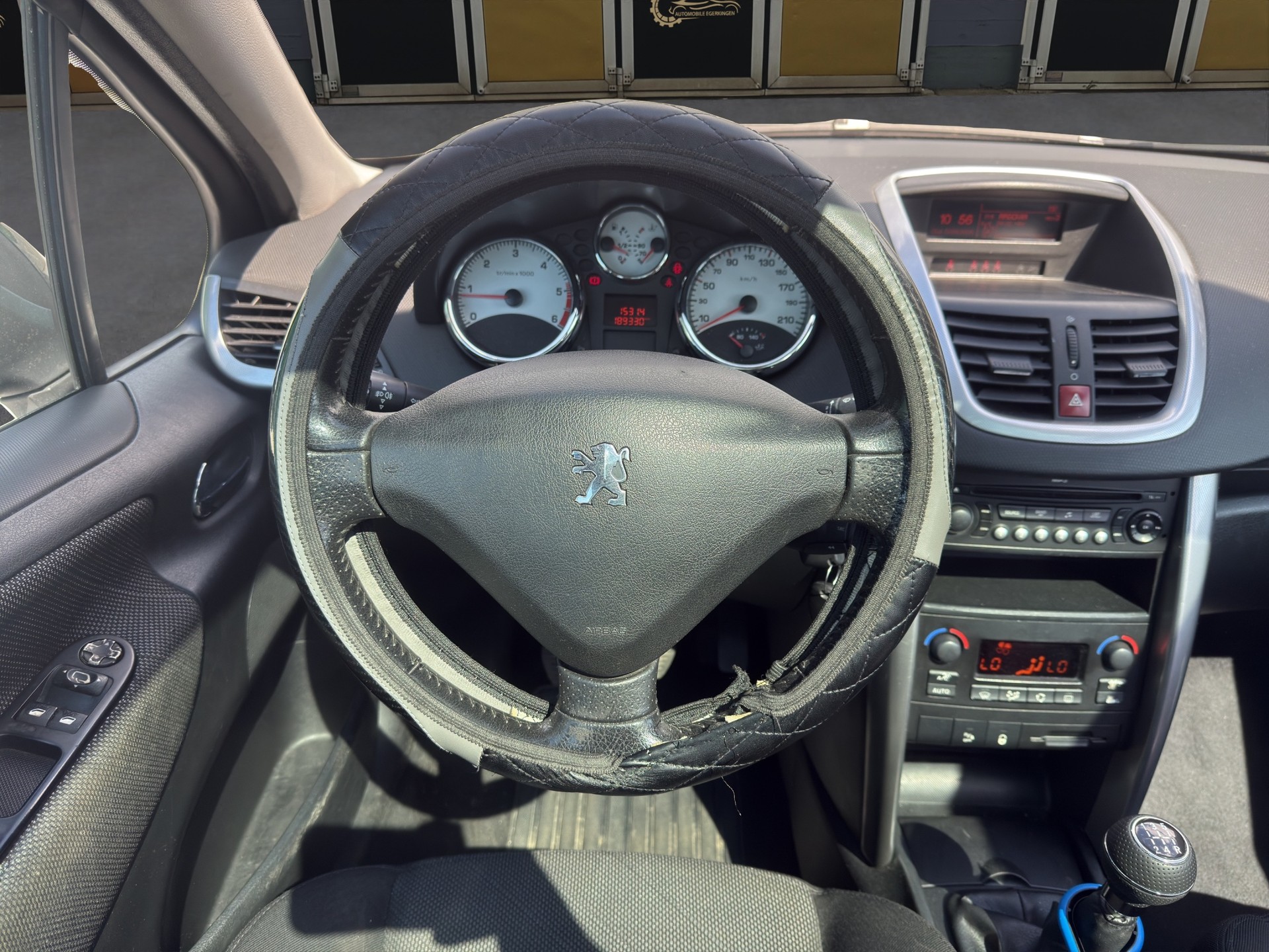 PEUGEOT 207 SW 1.6 HDI Sport-image-11