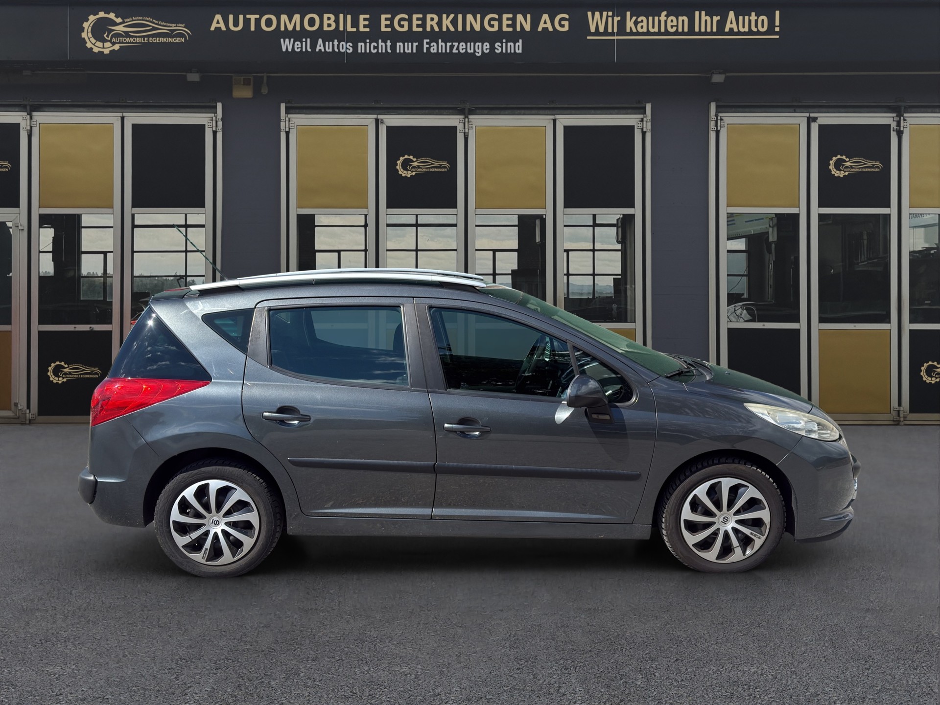 PEUGEOT 207 SW 1.6 HDI Sport-image-3