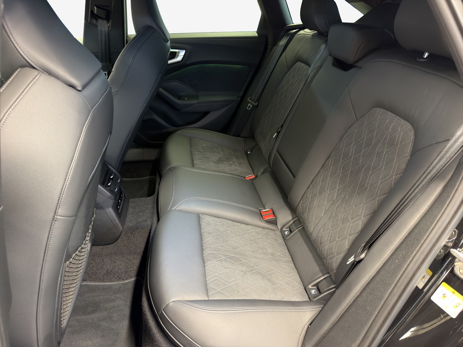 AUDI S5 Avant TFSI quattro S tronic-image-11