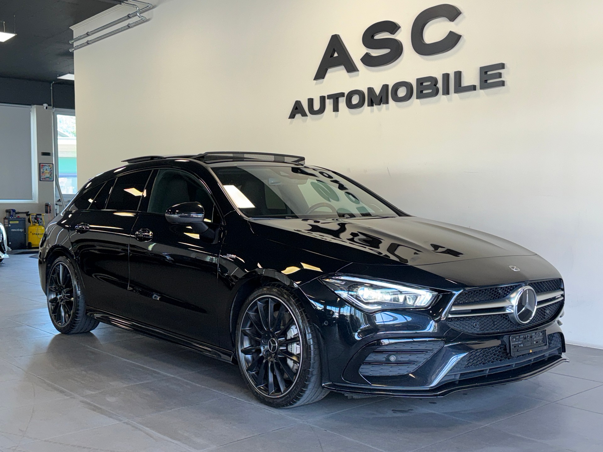 MERCEDES-BENZ CLA Shooting Brake 35 AMG 4Matic 7G-DCT