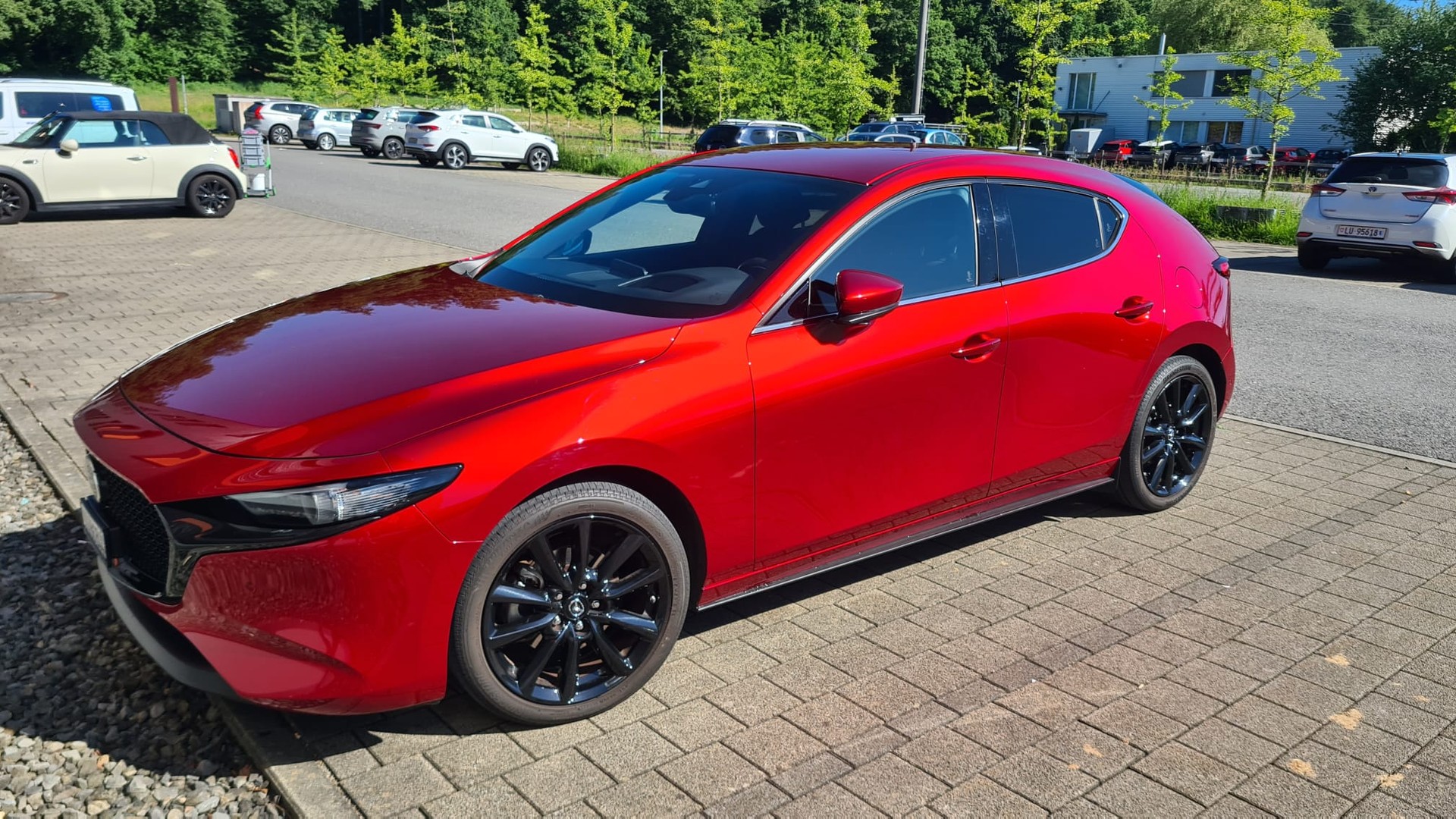 MAZDA 3 186 Revolution AWD-image-1