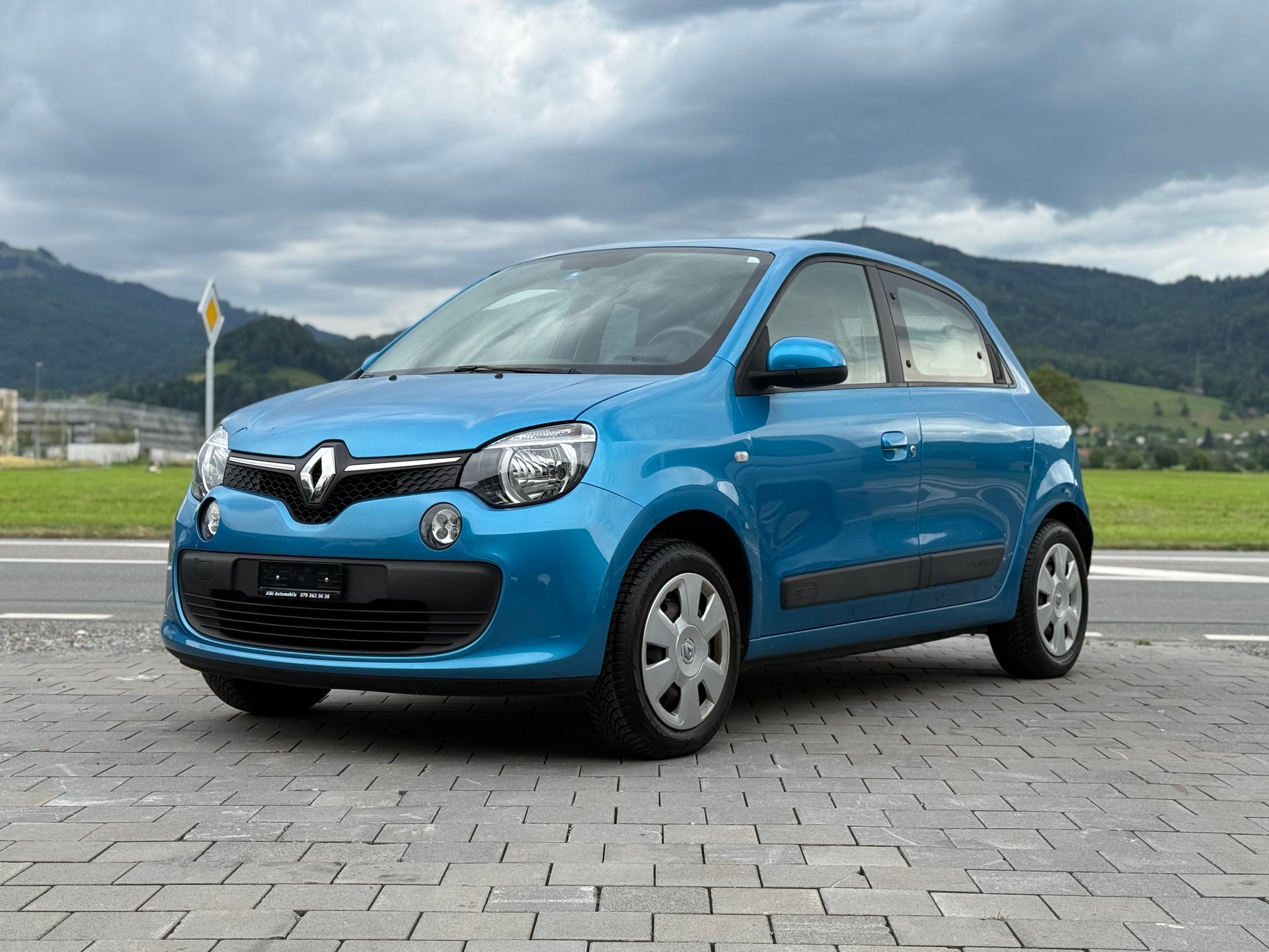 RENAULT Twingo 0.9 Zen