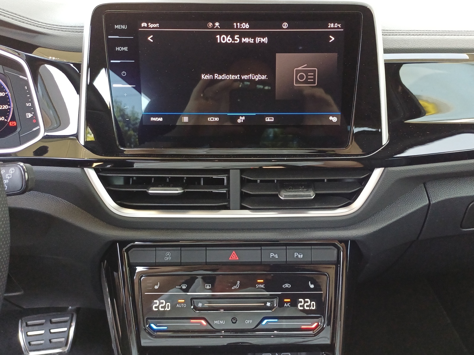 VW T-Roc 2.0 TSI R-Line DSG 4Motion-image-10