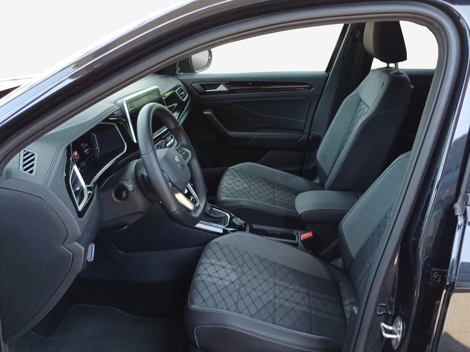 VW T-Roc 2.0 TSI R-Line DSG 4Motion-image-7
