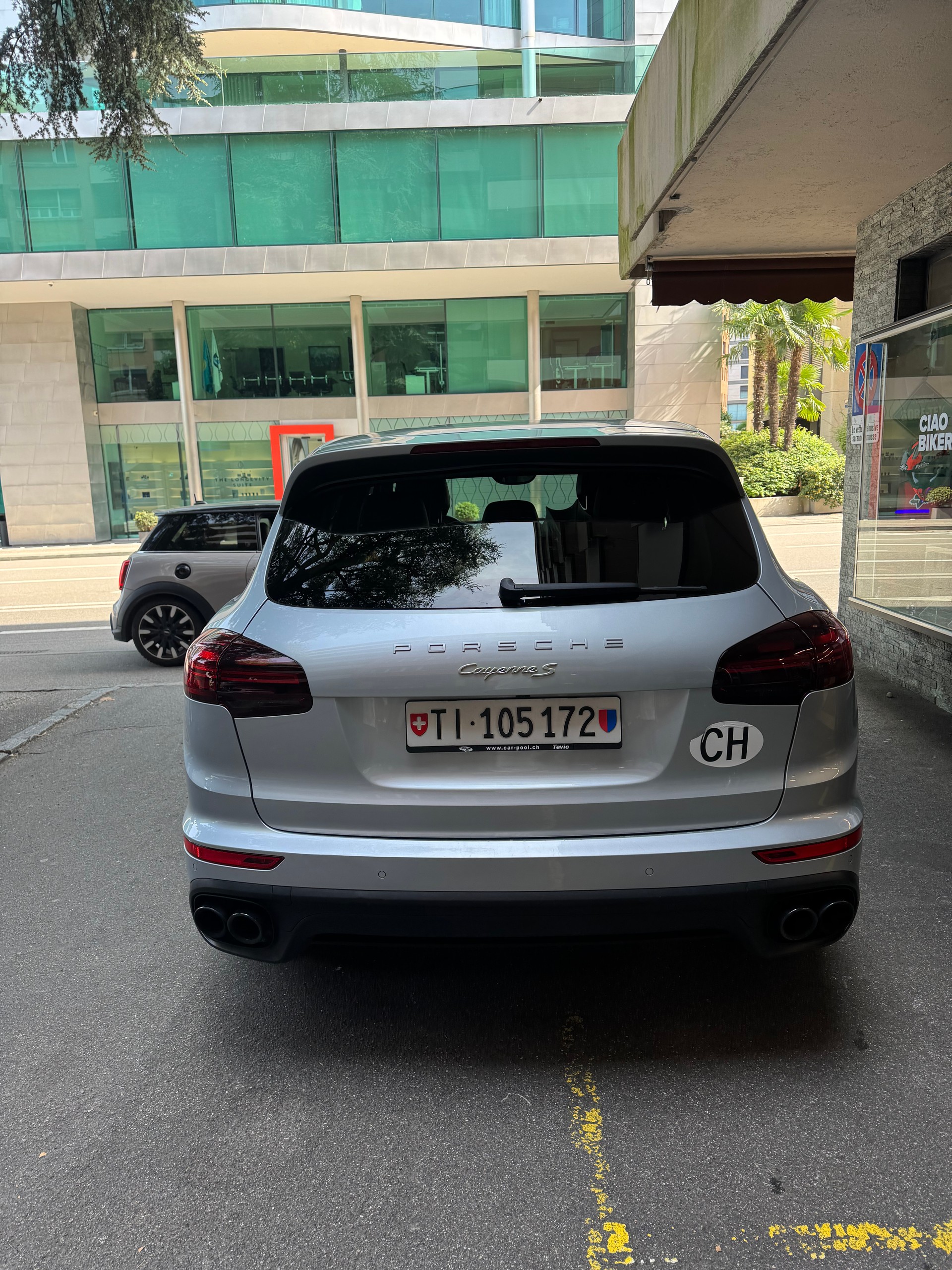PORSCHE 3.0 V6 S E-Hybrid-image-5