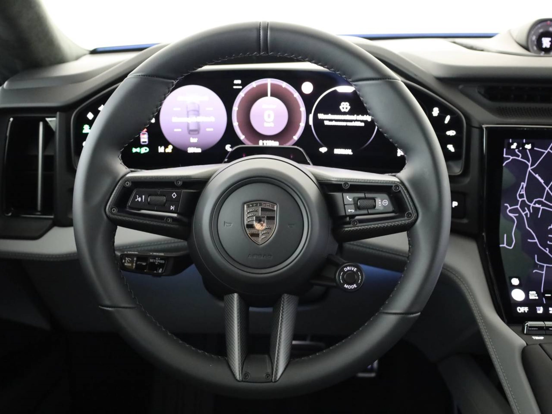 PORSCHE Cayenne Turbo Electric-image-9