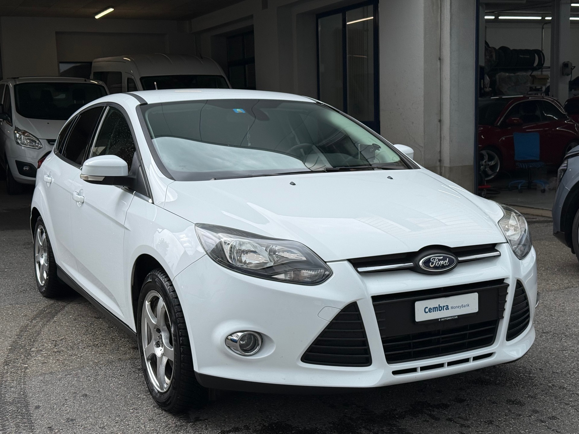 FORD Focus 1.6 SCTi Titanium-image-2