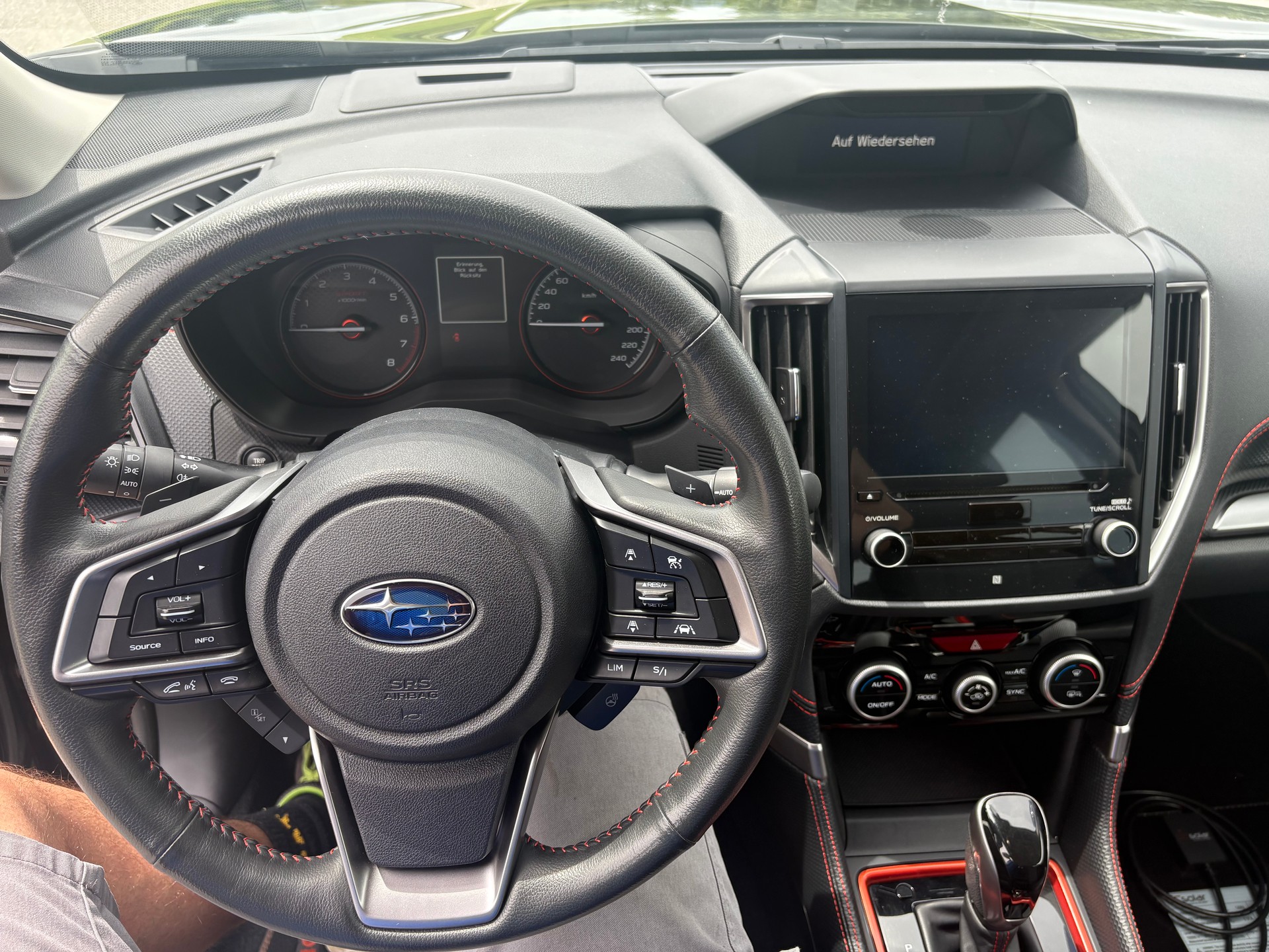 SUBARU Forester Station 2.0i e-Boxer Sport-image-11