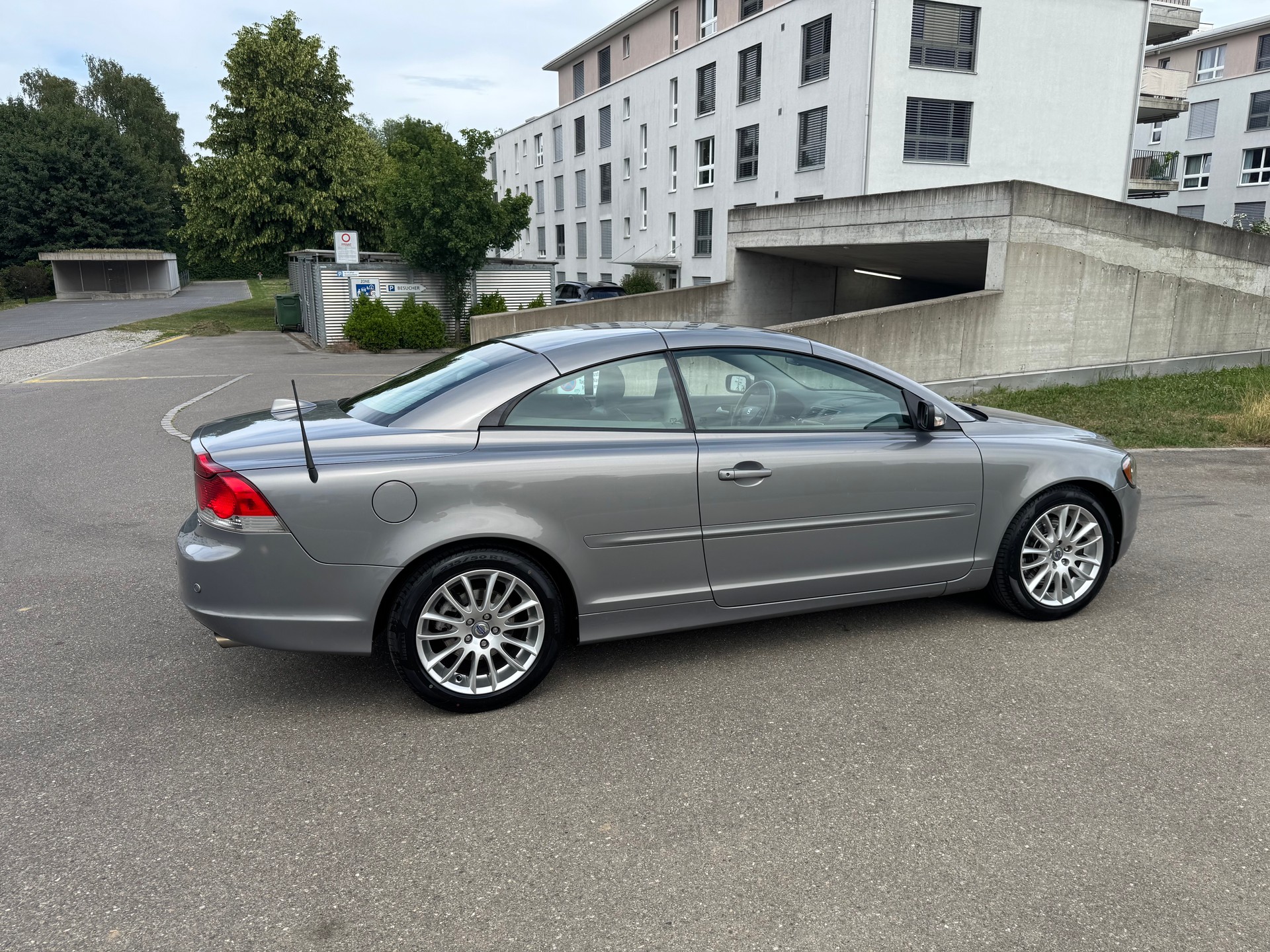 VOLVO C70 T5 Momentum-image-5
