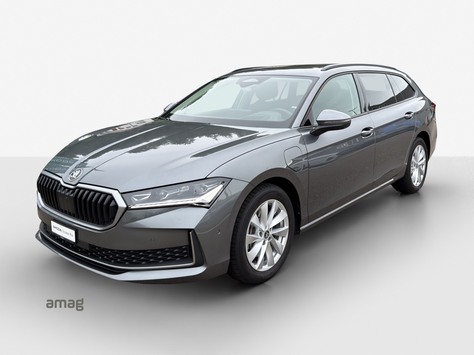 SKODA Superb Combi 1.5 TSI PHEV Selection DSG-image-0