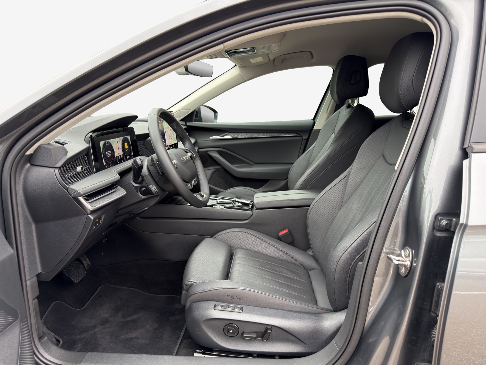 SKODA Superb Combi 1.5 TSI PHEV Selection DSG-image-7