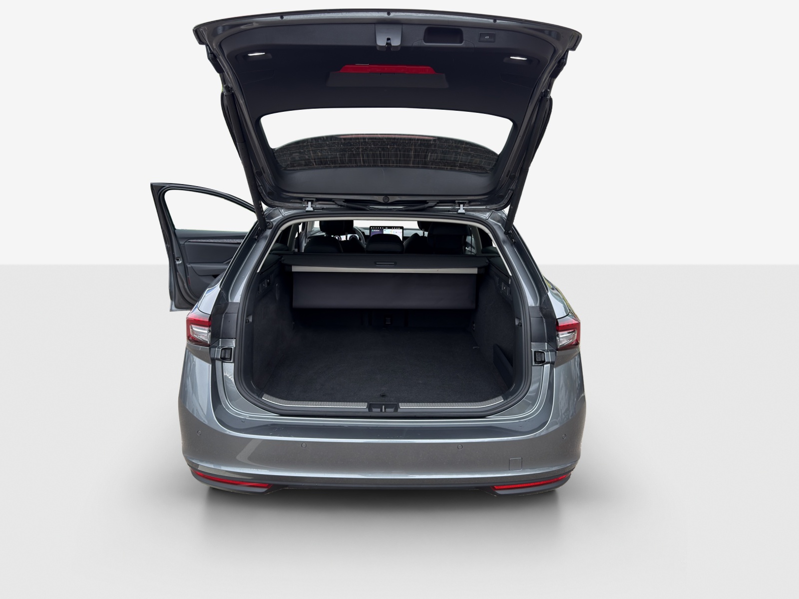 SKODA Superb Combi 1.5 TSI PHEV Selection DSG-image-12