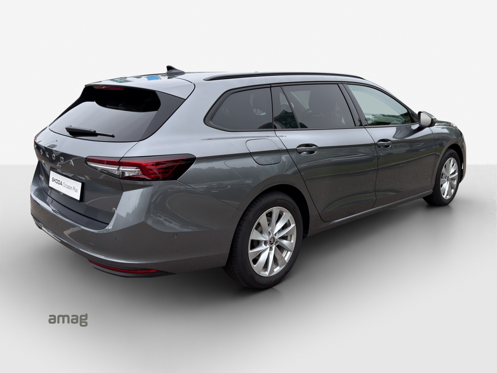 SKODA Superb Combi 1.5 TSI PHEV Selection DSG-image-4