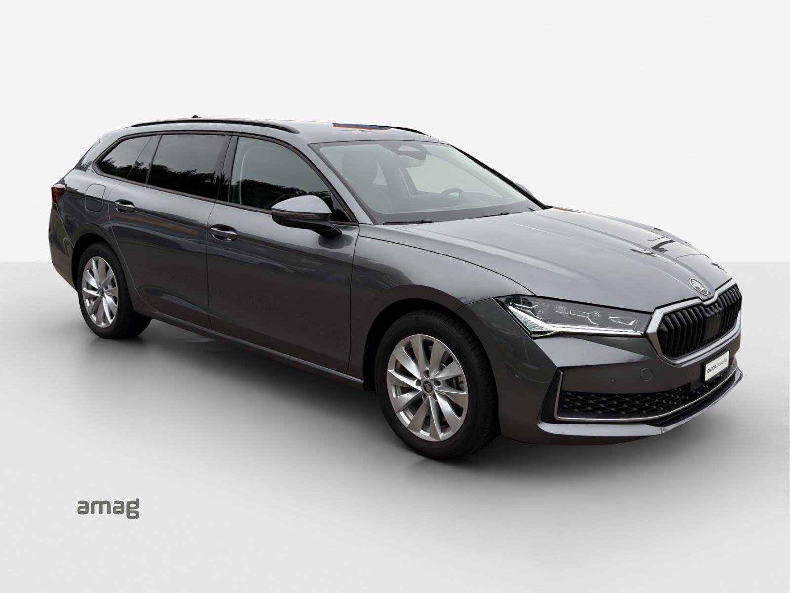 SKODA Superb Combi 1.5 TSI PHEV Selection DSG-image-5