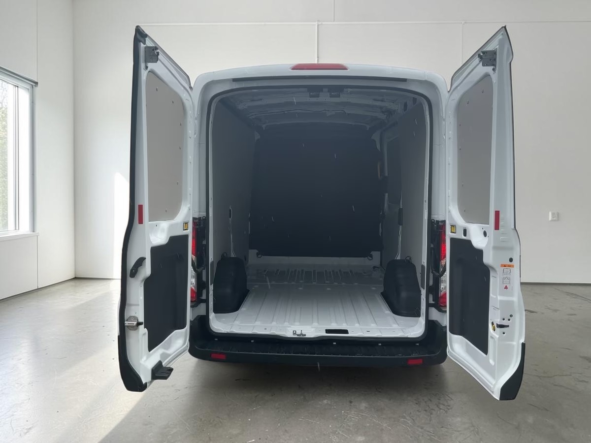 FORD Transit Van 310 L2 Trend 2.0 TDCi 105 FWD-image-5