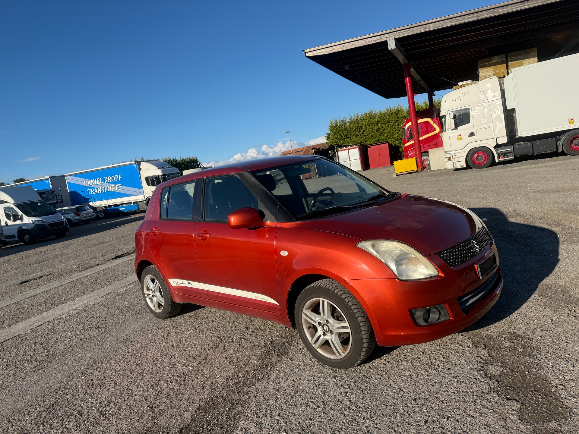 SUZUKI Swift 1.3i 16V GL Top Piz Sulai LE 4x4-image-2