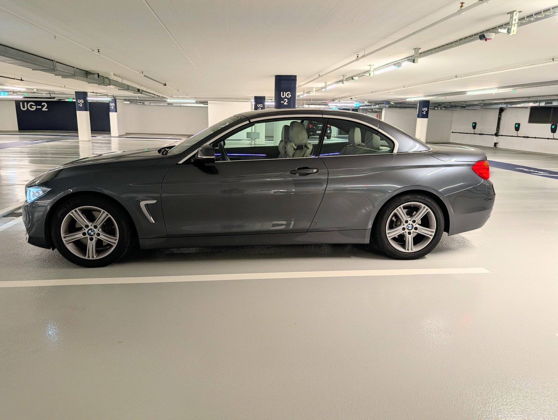 BMW 430i-image-11