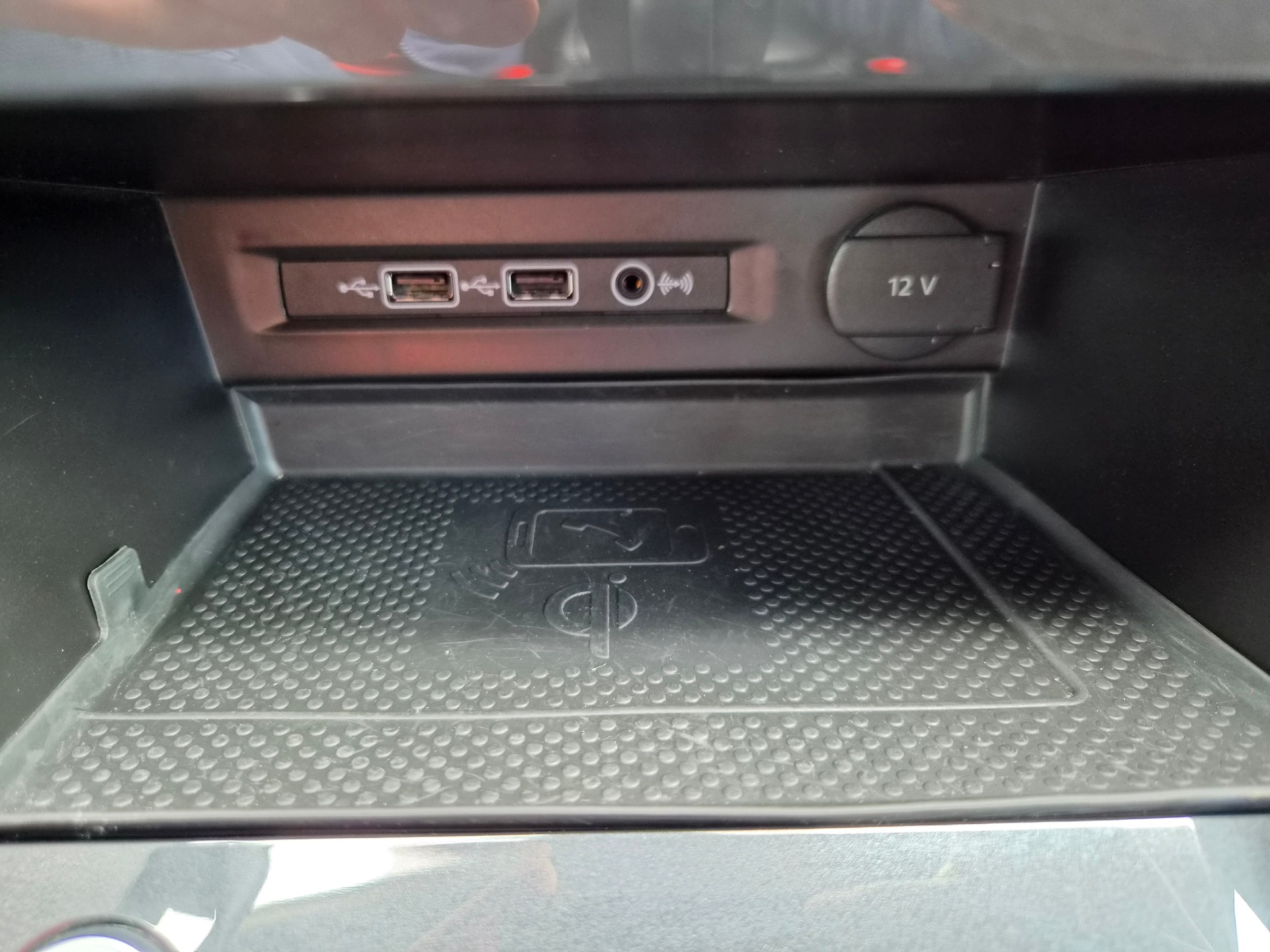 VW Tiguan 2.0TSI Highline 4Motion DSG-image-24