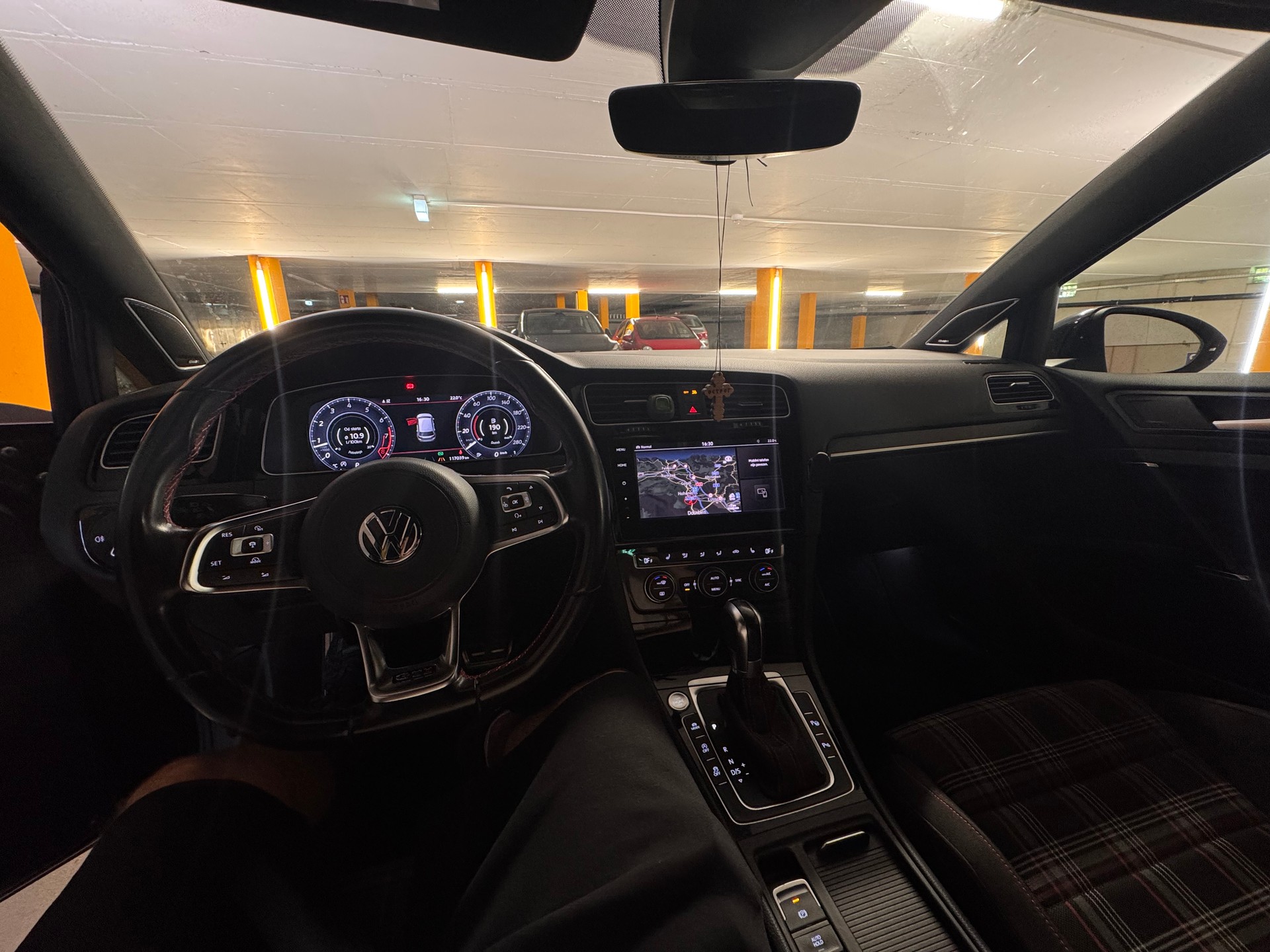 VW 2.0 TSI 230 GTI DSG-image-2