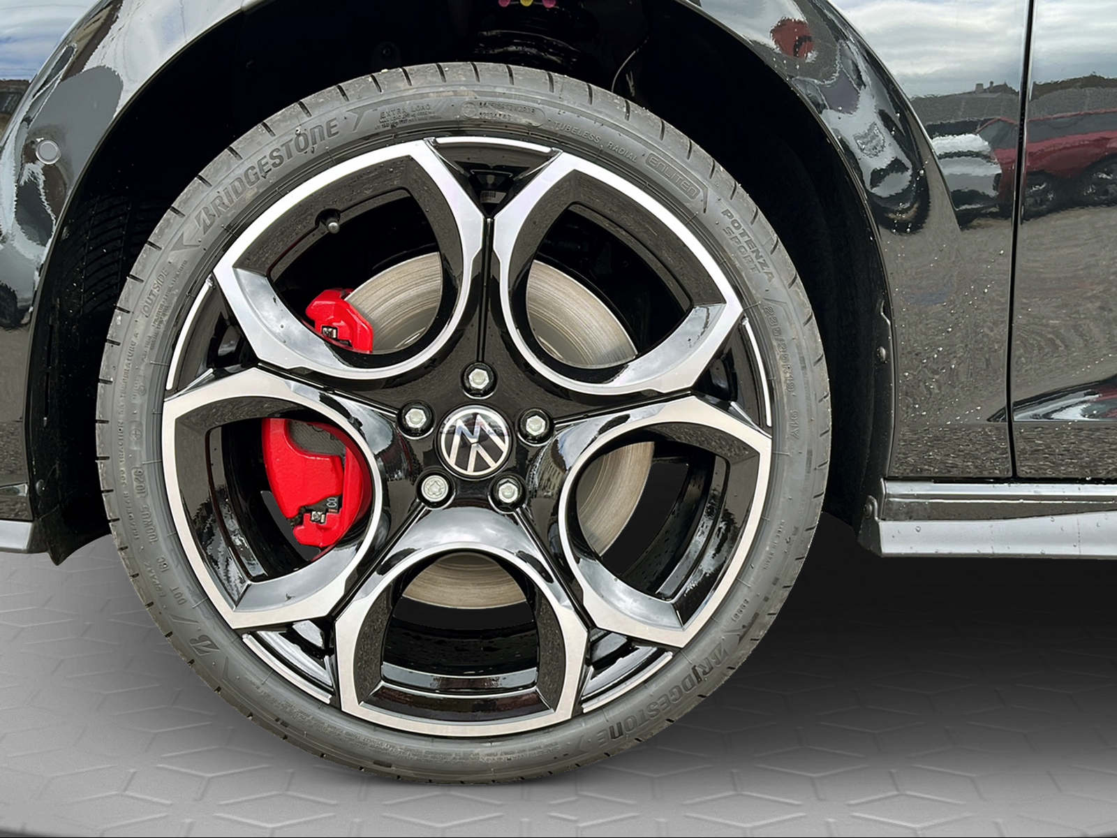 VW Golf 2.0 TSI GTI DSG-image-5