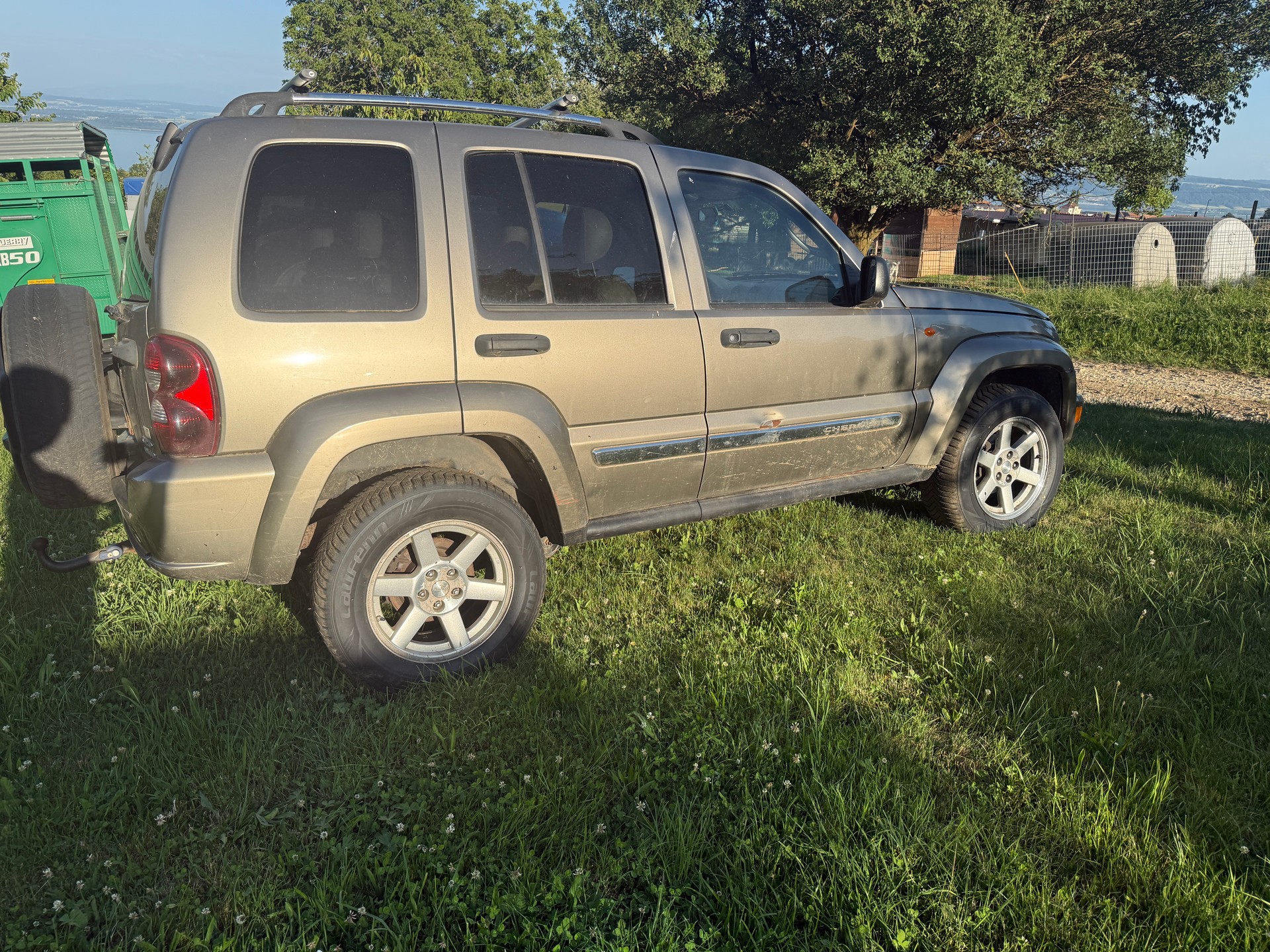 JEEP Cherokee 2.8 CRD Limited-image-6