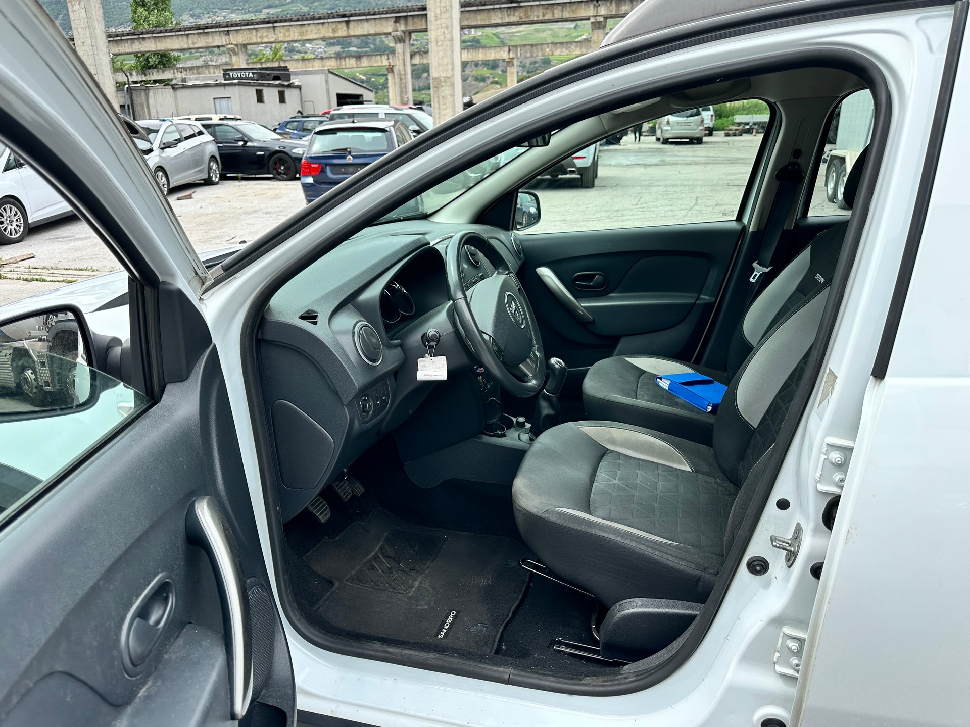DACIA Sandero Tce 90 Stepway Lauréate-image-8