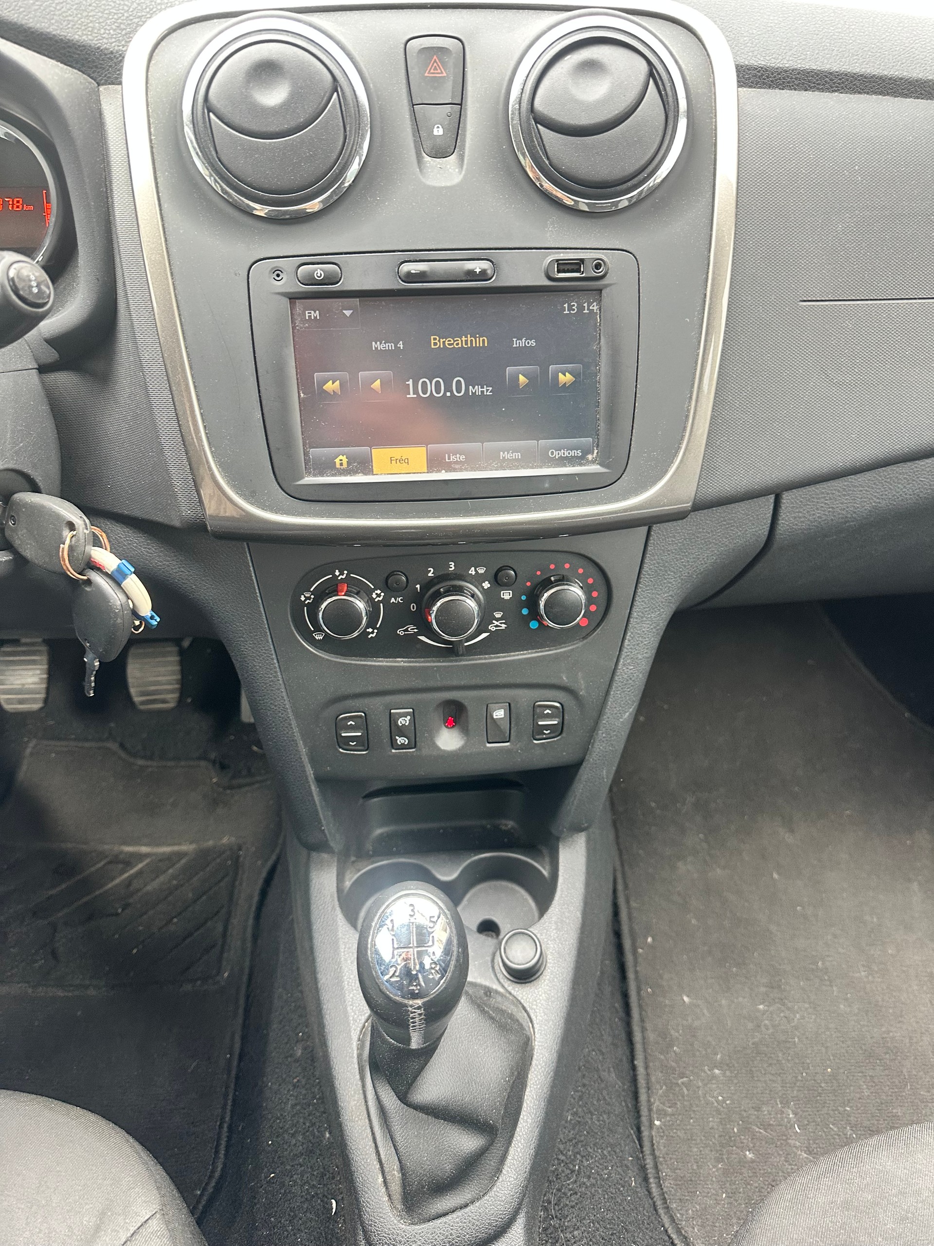 DACIA Sandero Tce 90 Stepway Lauréate-image-12