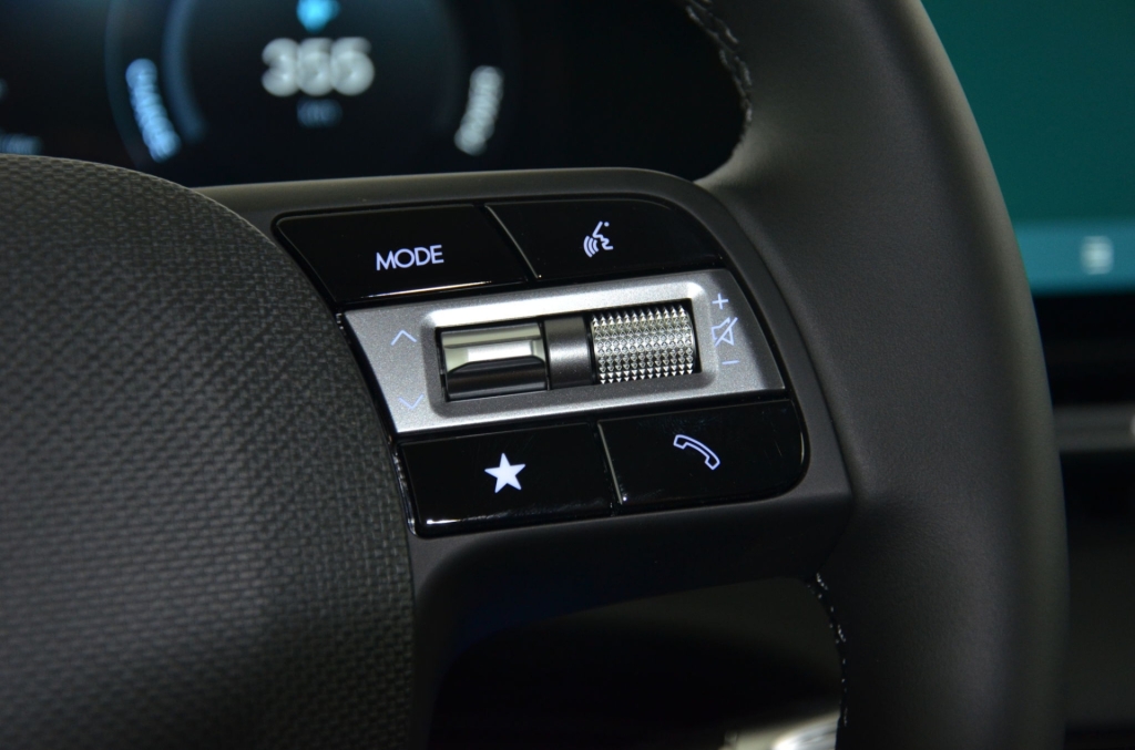 HYUNDAI Ioniq 5 Prestige 84kWh 4WD-image-26