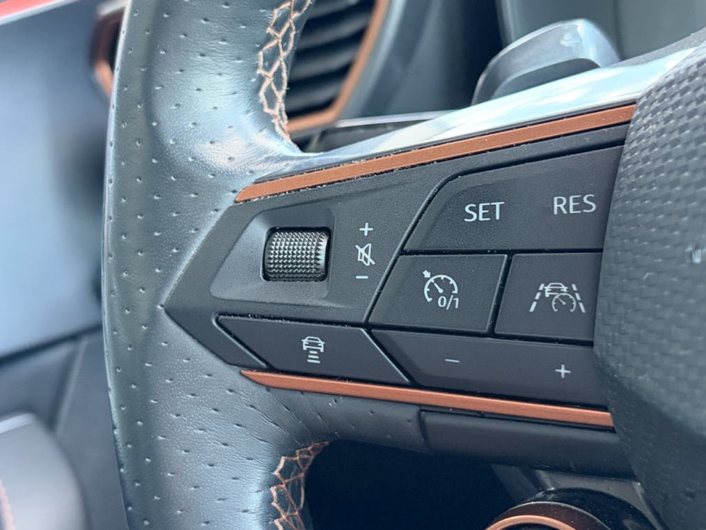 CUPRA LEON ST 2.0 TSI VZ DSG 4Drive-image-6