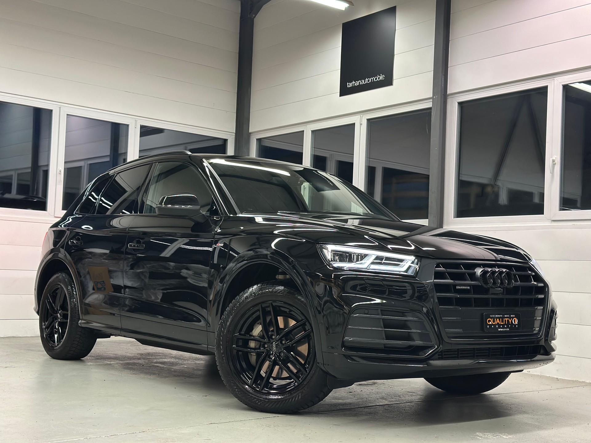 AUDI Q5 2.0 TFSI sport quattro S-tronic *S-LINE*-image-0