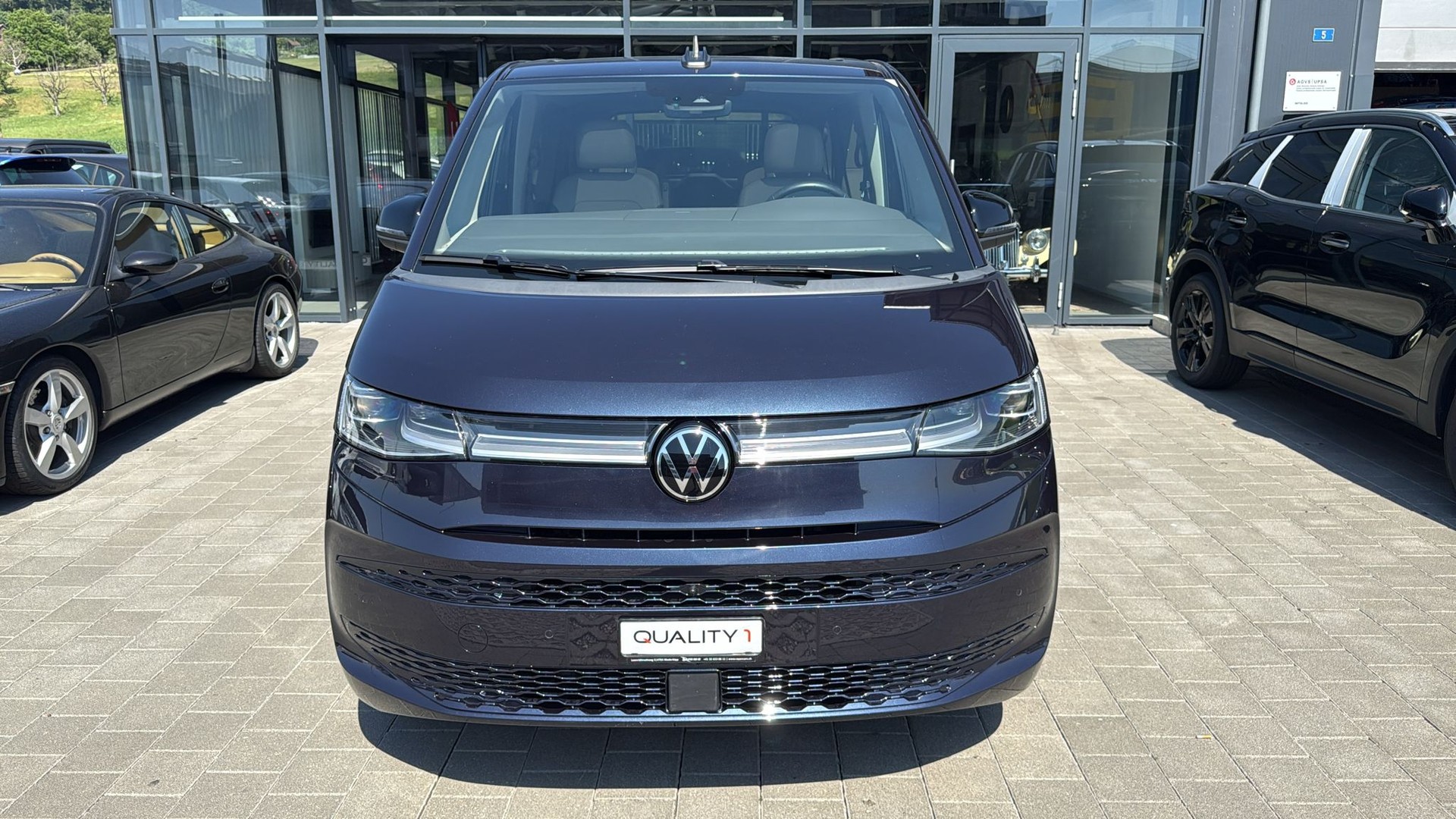 VW Multivan 2.0 TSI Style Liberty DSG Lang-image-7