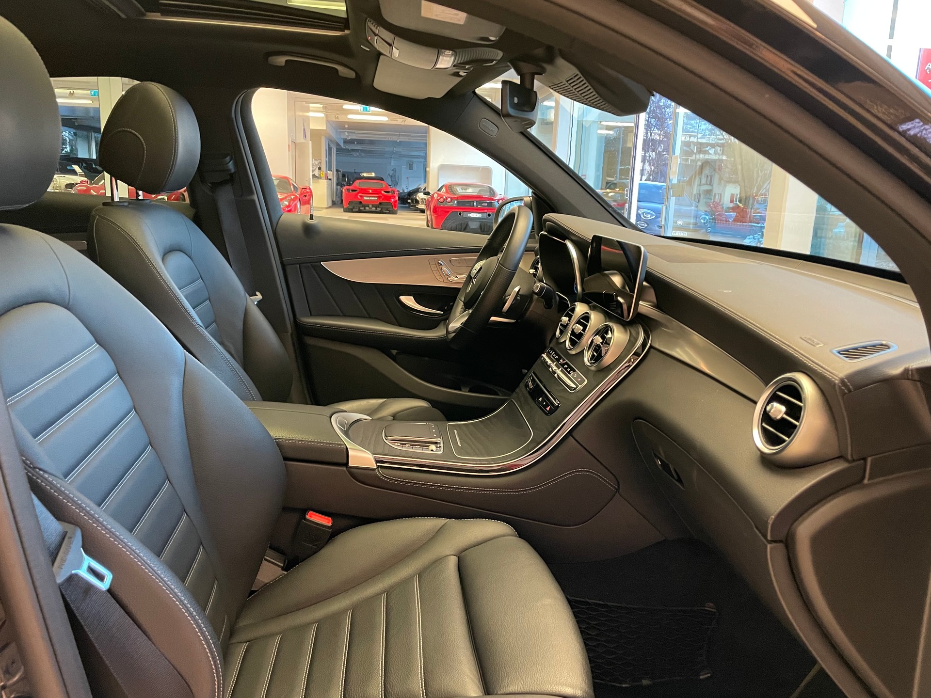 MERCEDES-BENZ GLC Coupé 400 d AMG Line 4Matic 9G-Tronic-image-13